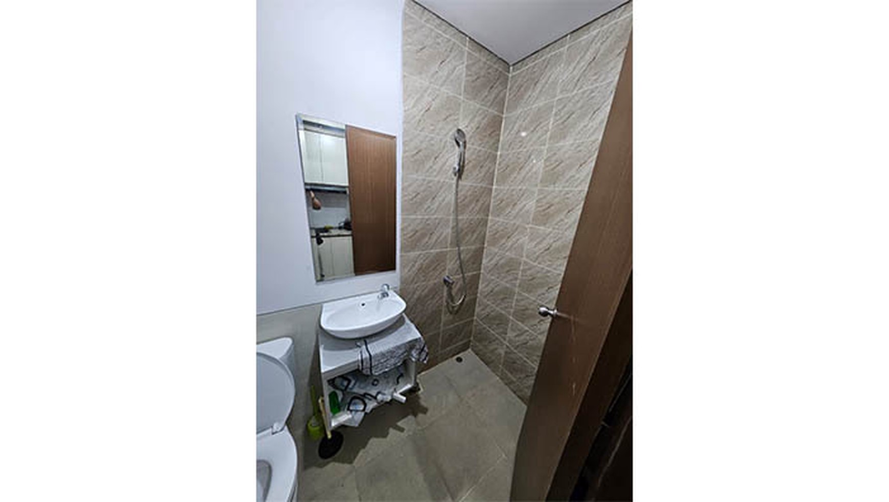 Apartemen Transpark Twr Saphire, Bekasi