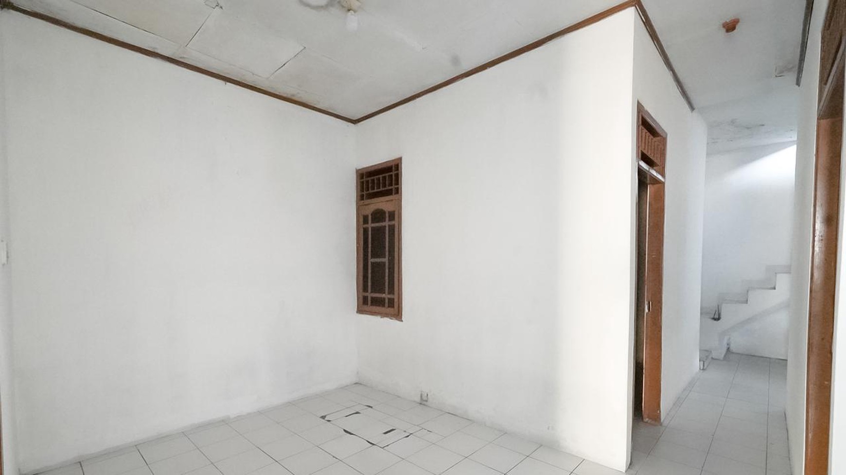 Di jual rumah strategis di Jl.H Sainan Pondok Cina Depok 