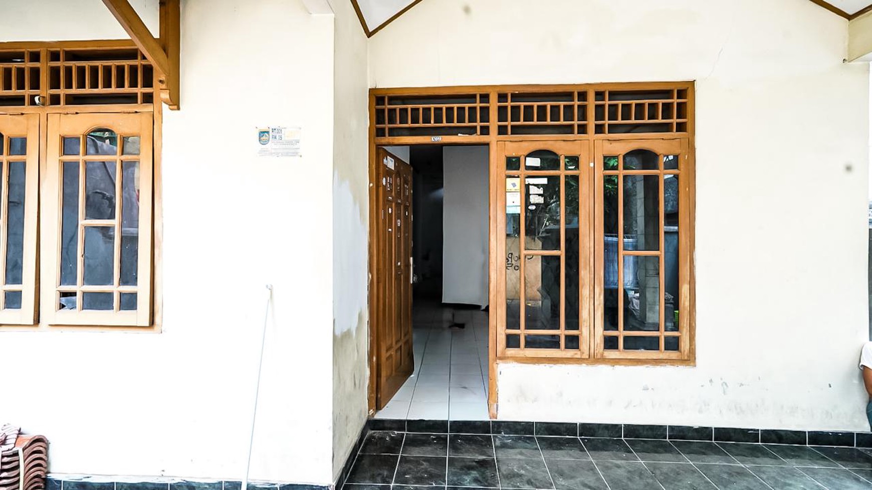 Di jual rumah strategis di Jl.H Sainan Pondok Cina Depok 