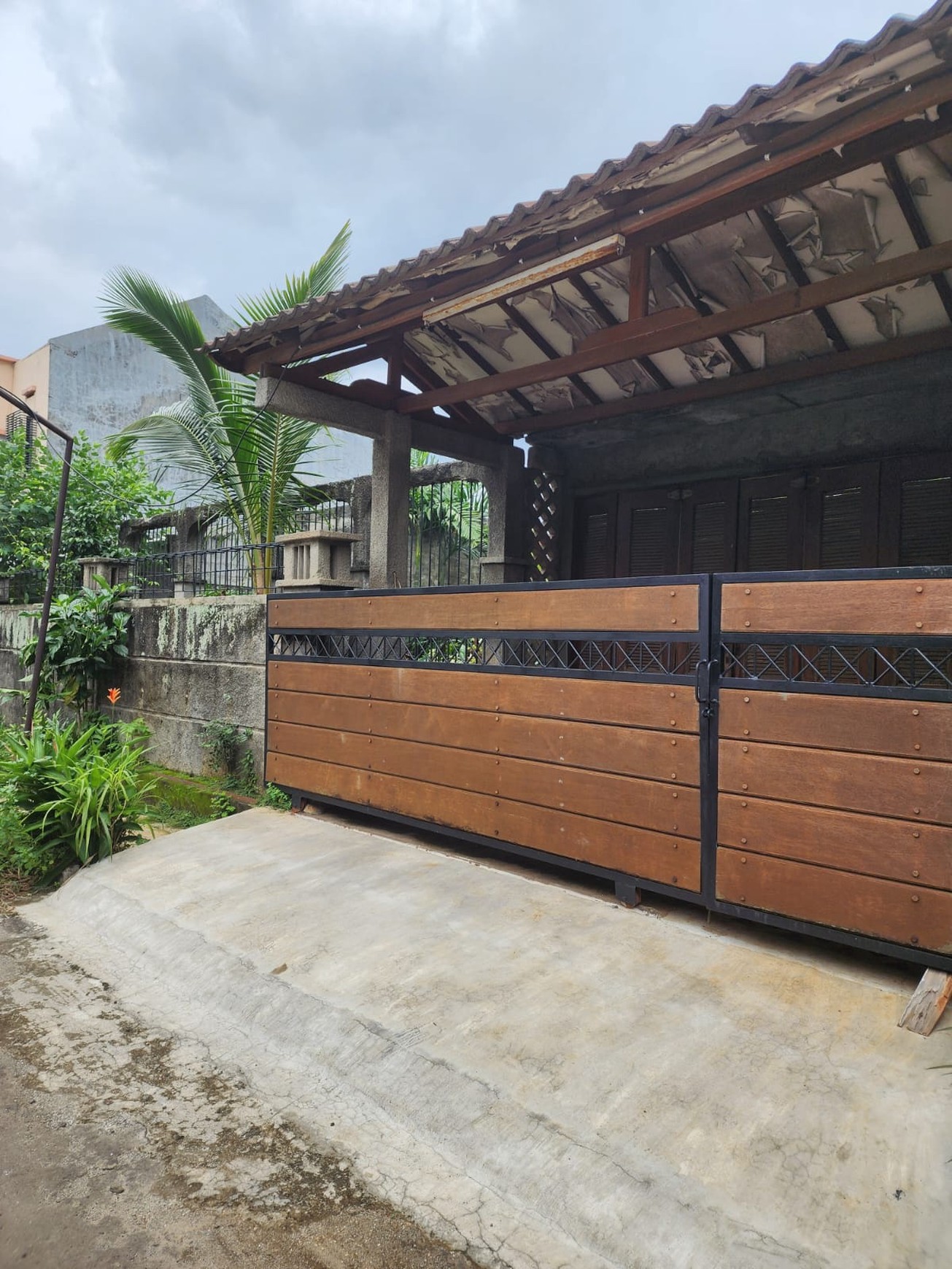 DIJUAL : Kavling Tanah ada IMB di area Residential Pondok Jaya, Bintaro
