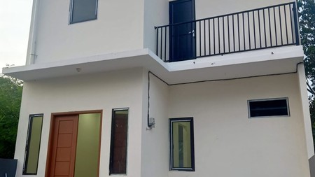 Rumah 2 Lantai Siap Huni dengan Hunian Nyaman dan Asri @Pondok Ranji, Tangerang Selatan
