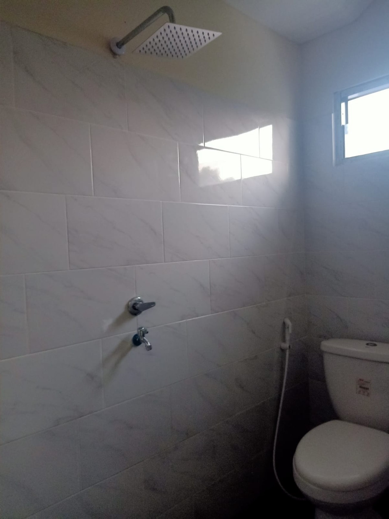 Rumah 2 Lantai Siap Huni dengan Hunian Nyaman dan Asri @Pondok Ranji, Tangerang Selatan