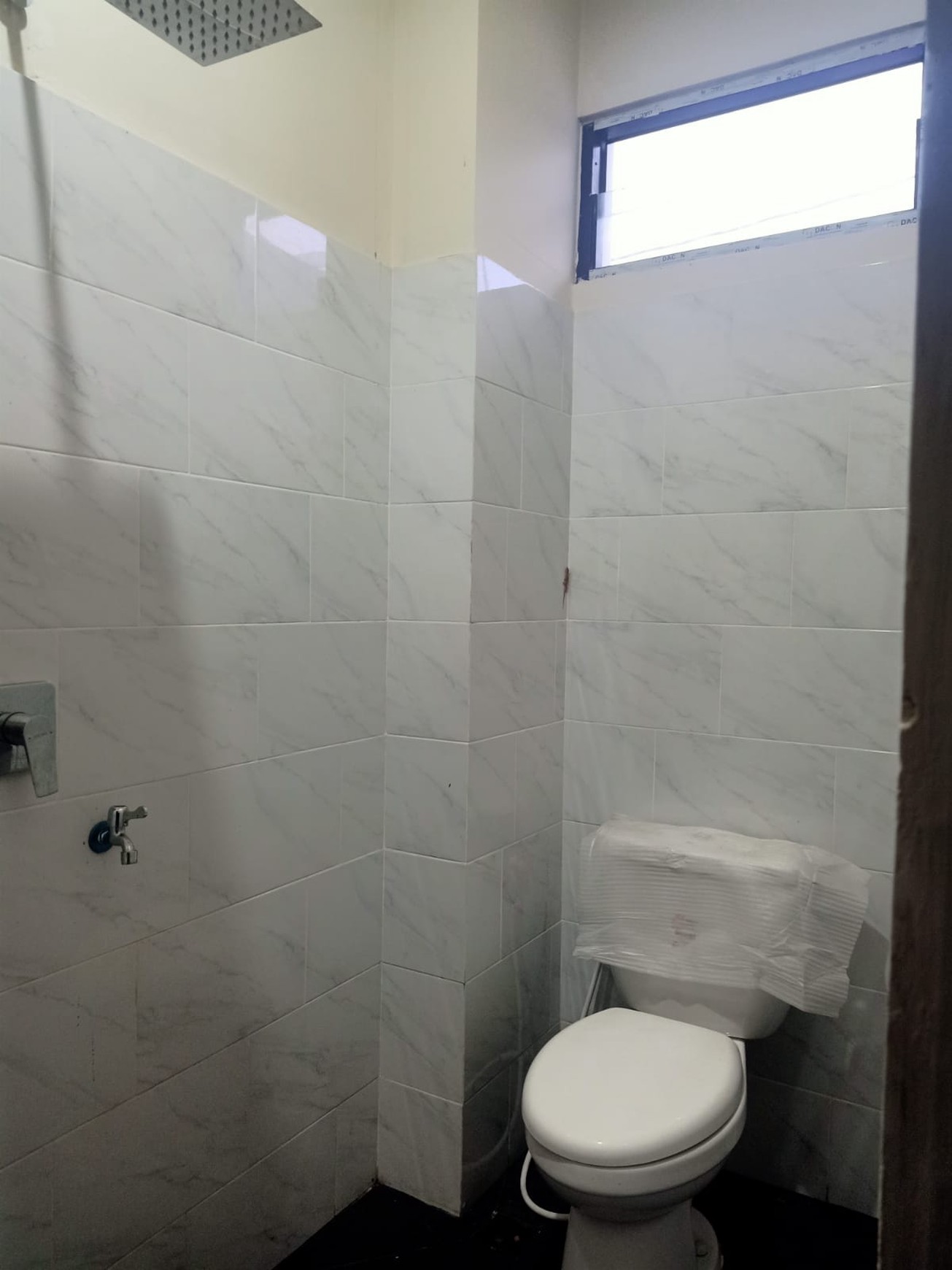 Rumah 2 Lantai Siap Huni dengan Hunian Nyaman dan Asri @Pondok Ranji, Tangerang Selatan