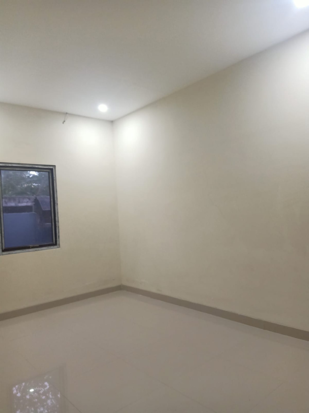 Rumah 2 Lantai Siap Huni dengan Hunian Nyaman dan Asri @Pondok Ranji, Tangerang Selatan