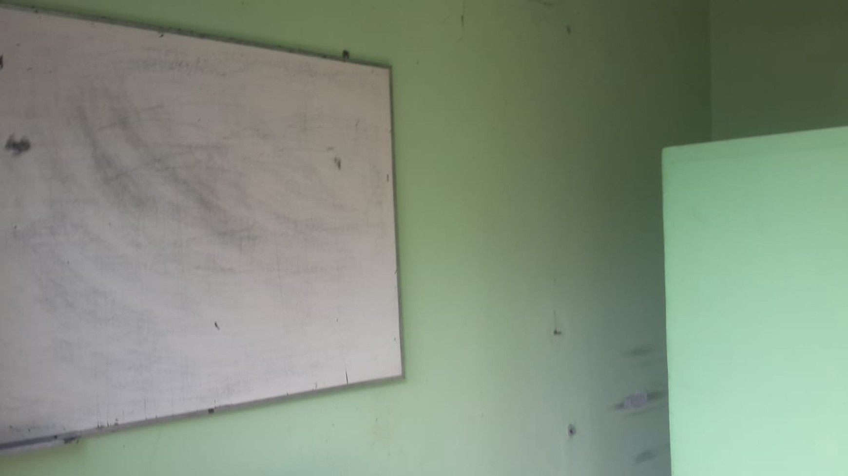 Cinere raya kios pasar segar di bukit cinere raya hadap parkiran