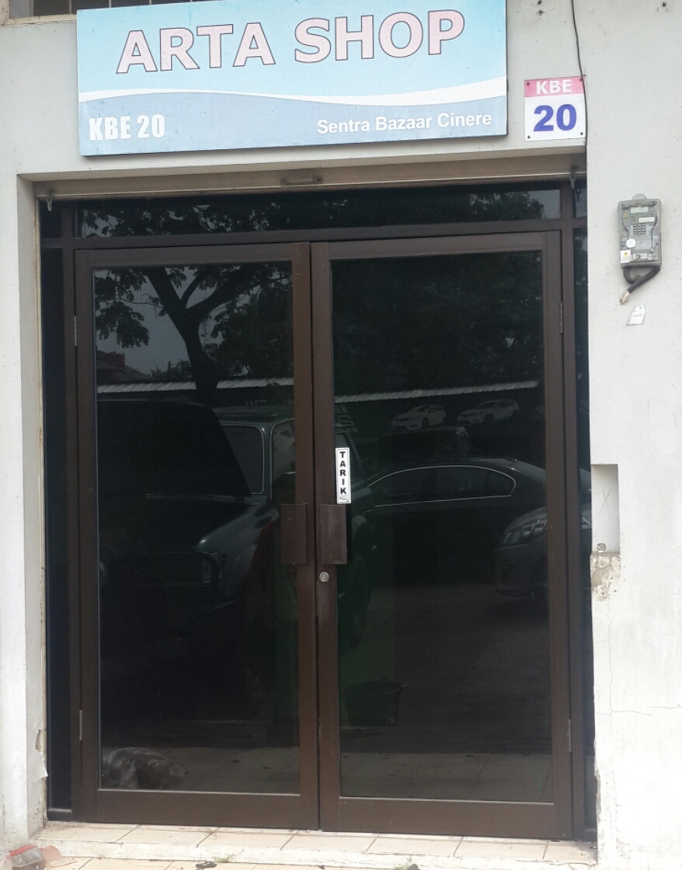 Cinere raya kios pasar segar di bukit cinere raya hadap parkiran