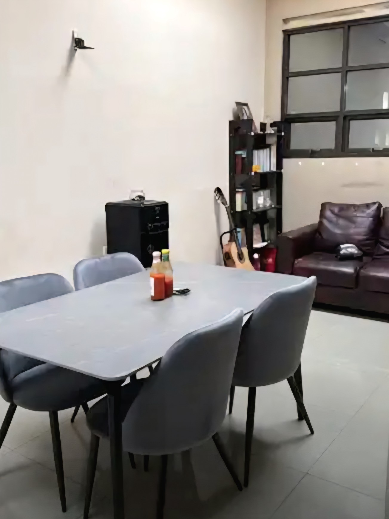 Dijual Rumah di Jalan Pelangi, Mekarsari, Cimanggis, Depok