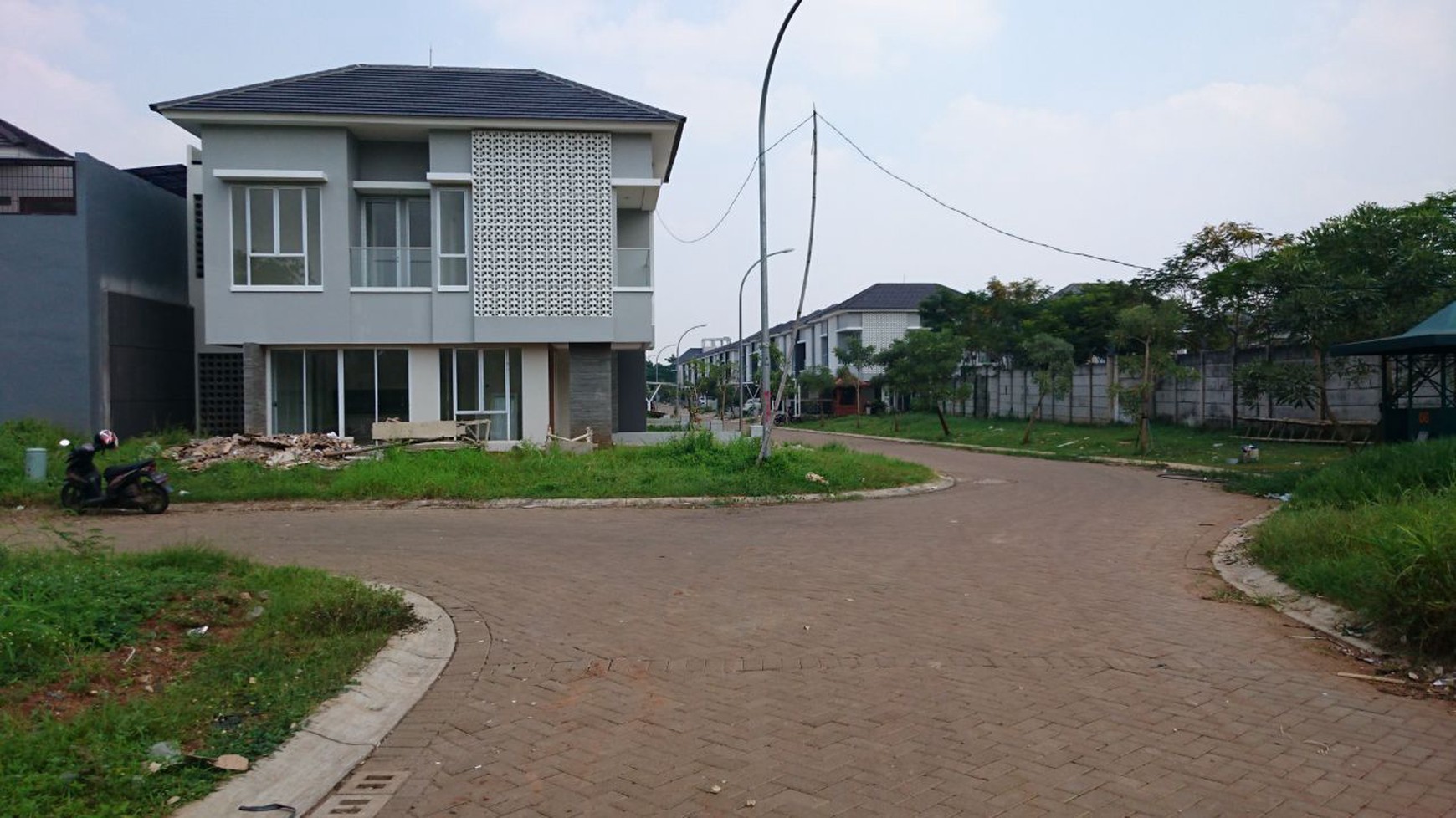Kavling Bagus Siap Bangun didalam cluster Discovery Lumina Bintaro