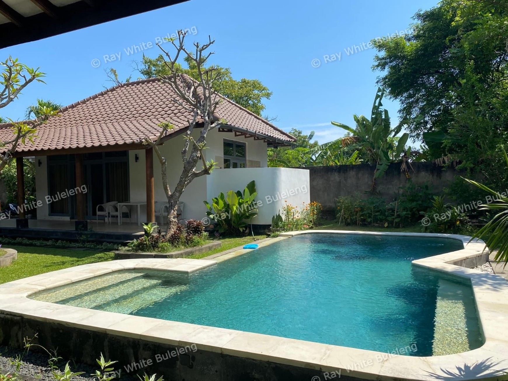 Luxury Villa for Sale in Central Lovina Near Beach