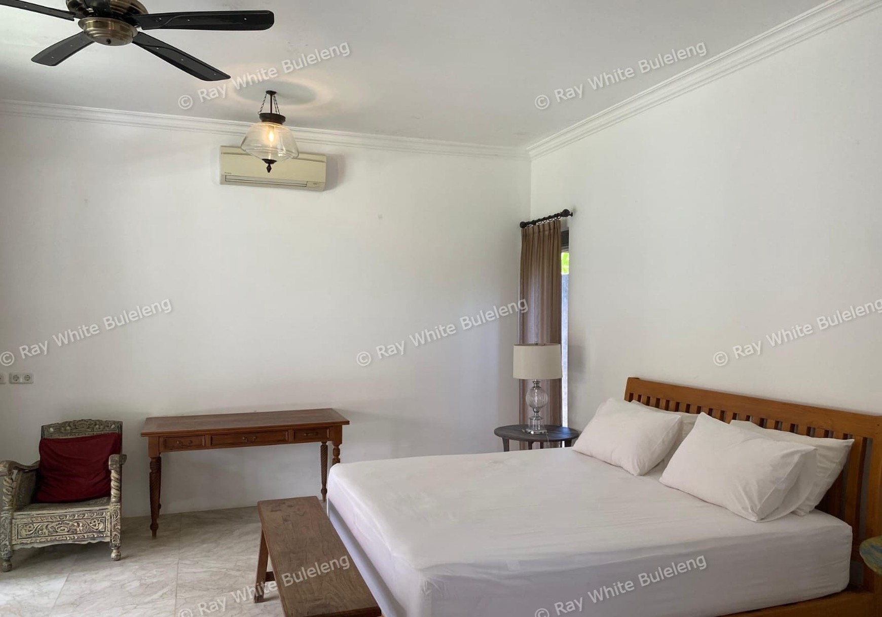 Luxury Villa for Sale in Central Lovina Near Beach