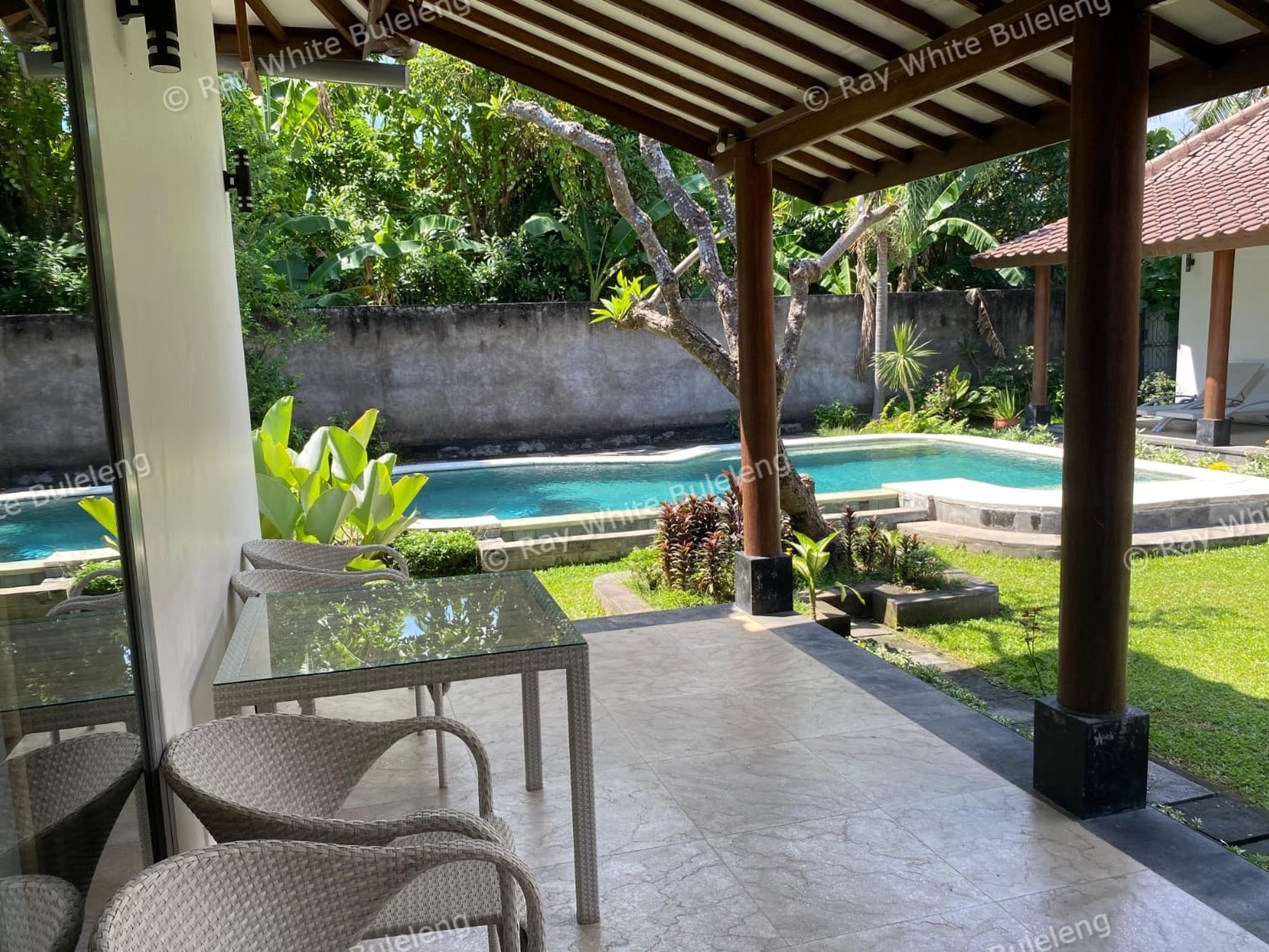 Luxury Villa for Sale in Central Lovina Near Beach