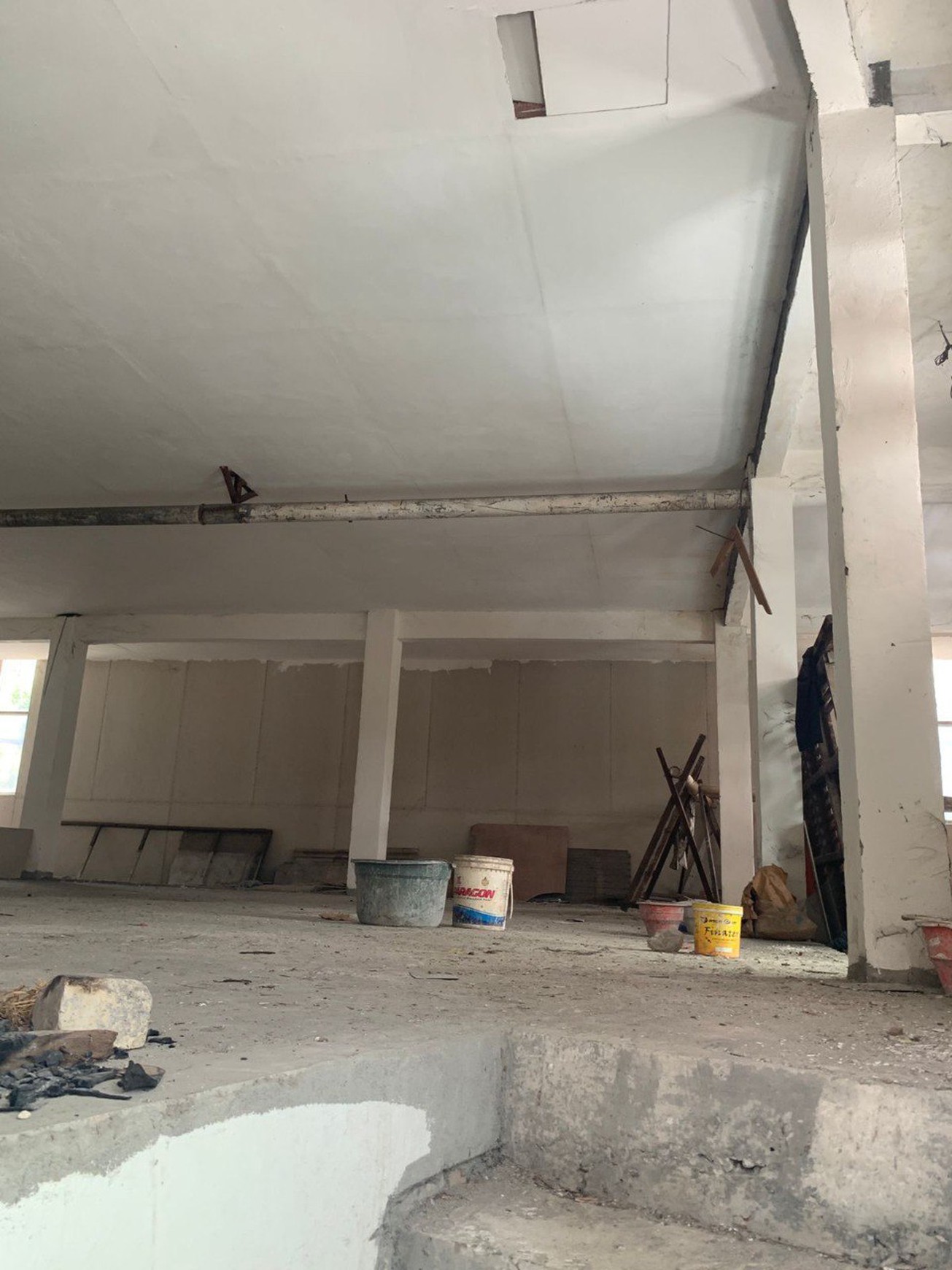 Jual Rumah Usaha Perkantoran Murah Lokasi Strategis di Rengel Tuban