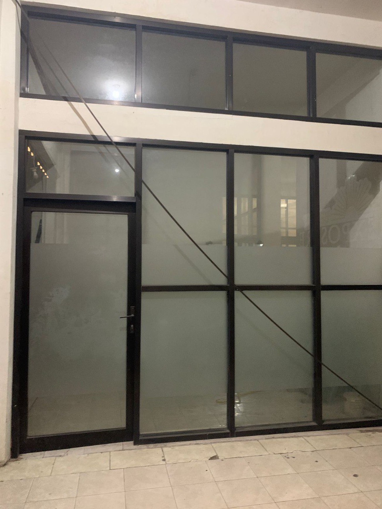 Jual Rumah Usaha Perkantoran Murah Lokasi Strategis di Rengel Tuban