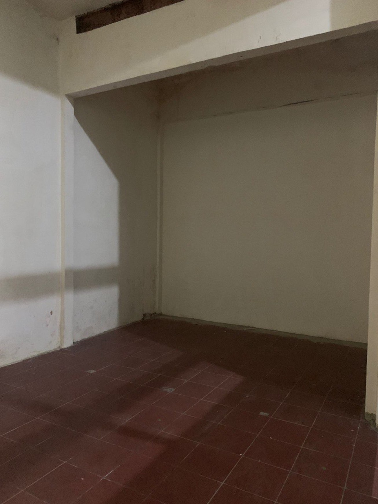 Jual Rumah Usaha Perkantoran Murah Lokasi Strategis di Rengel Tuban