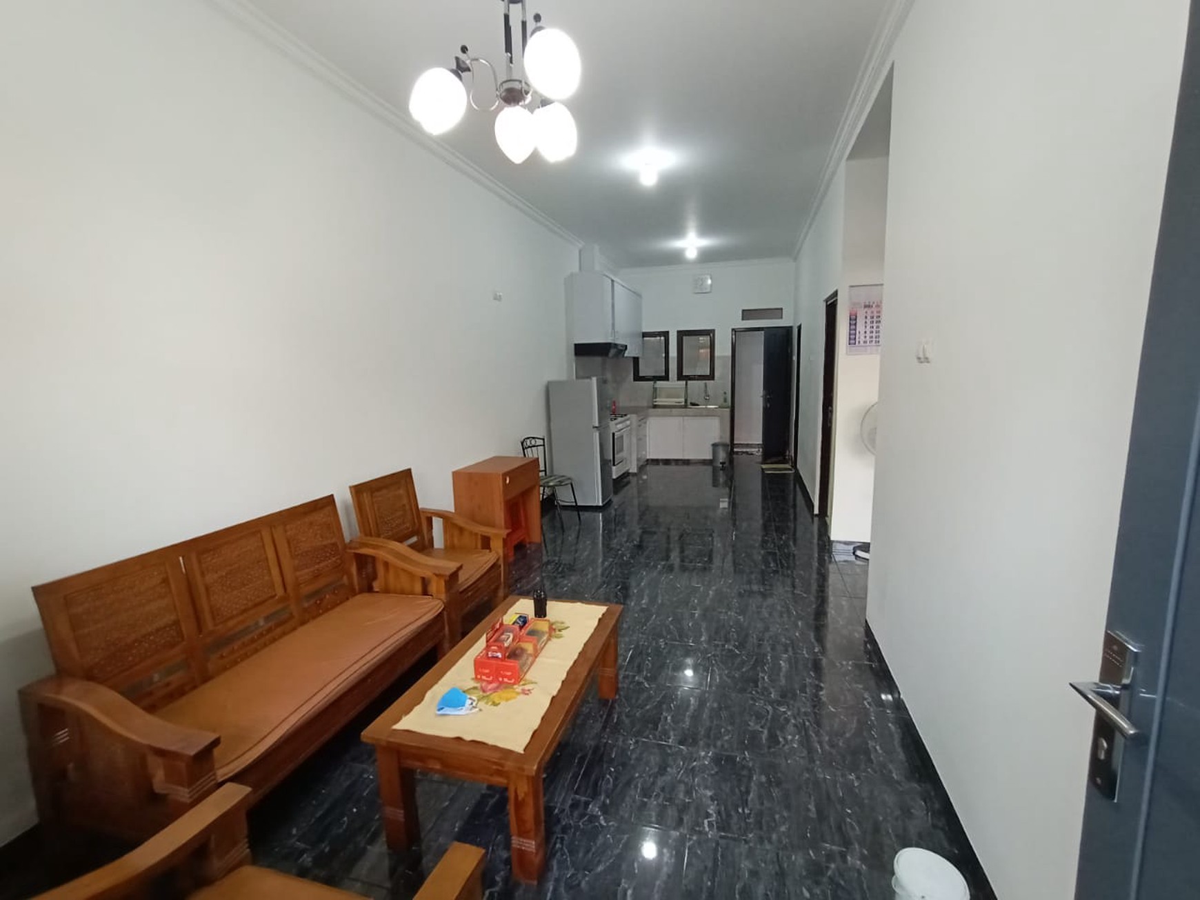 RUMAH COZY MINIMALIS 2 LANTAI DI METLAND CILEUNGSI