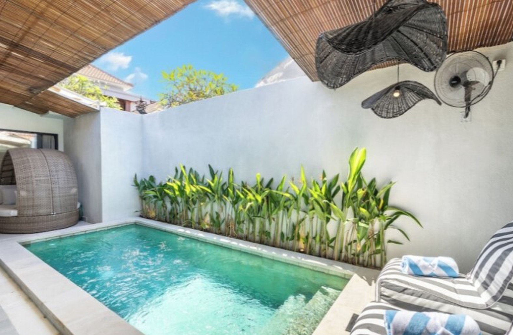 Leasehold - Fully Furnished Leasehold Villa in Padang Linjong - 1.6km to Echo Beach and La Brisa, Canggu, Bali