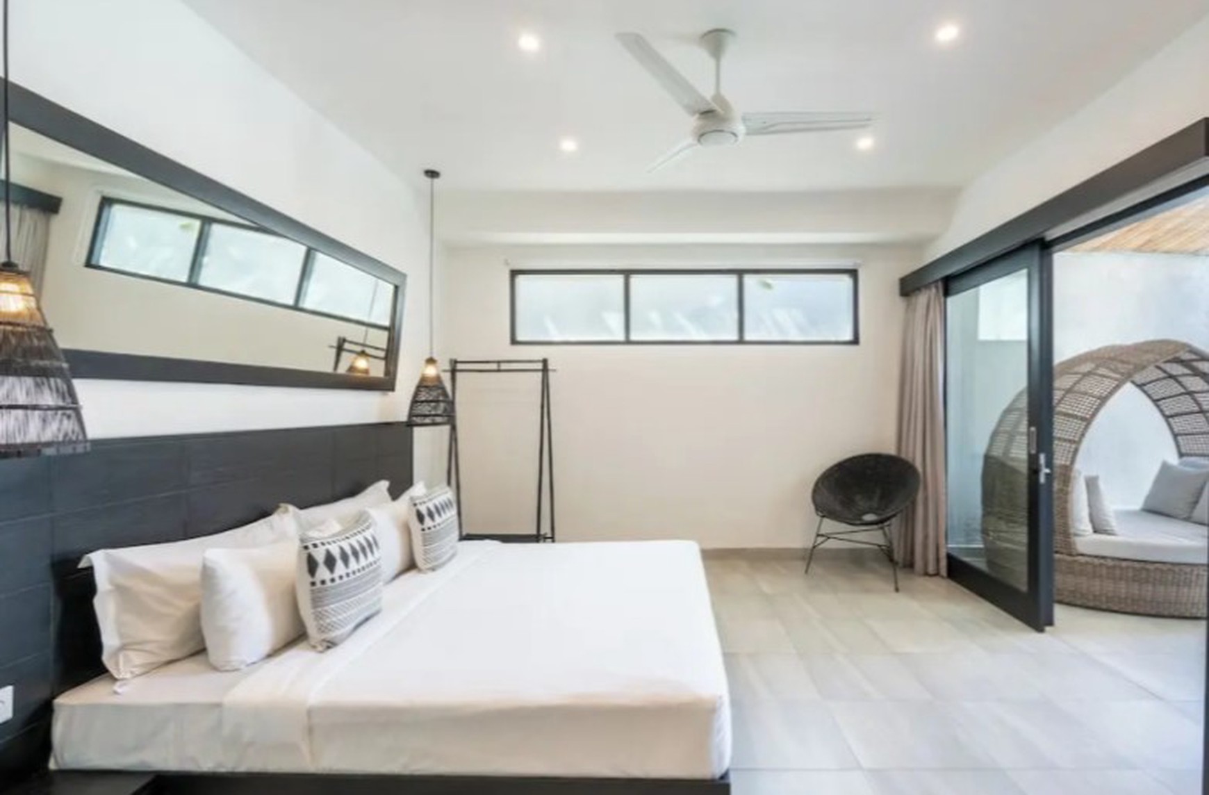 Leasehold - Fully Furnished Leasehold Villa in Padang Linjong - 1.6km to Echo Beach and La Brisa, Canggu, Bali