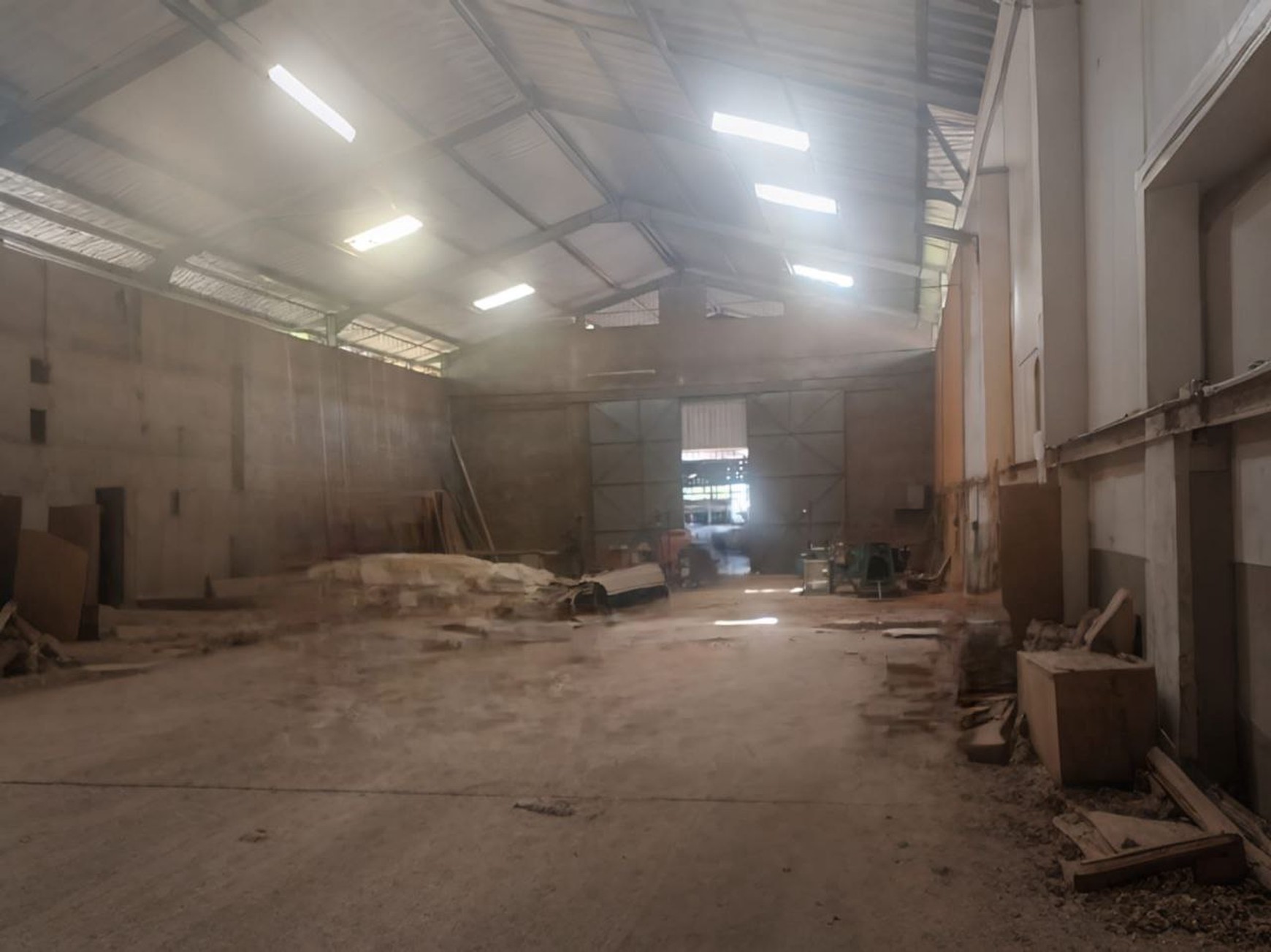 Sewa Gudang Murah Strategis di Raya Tambak Rejo Pasuruan