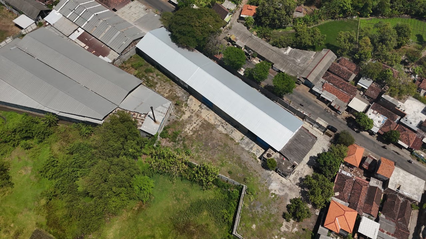 Sewa Gudang Murah Luas Berlokasi Strategis di Kraton Pasuruan Kawasan Zona Merah Industri Dekat Jalan Tol