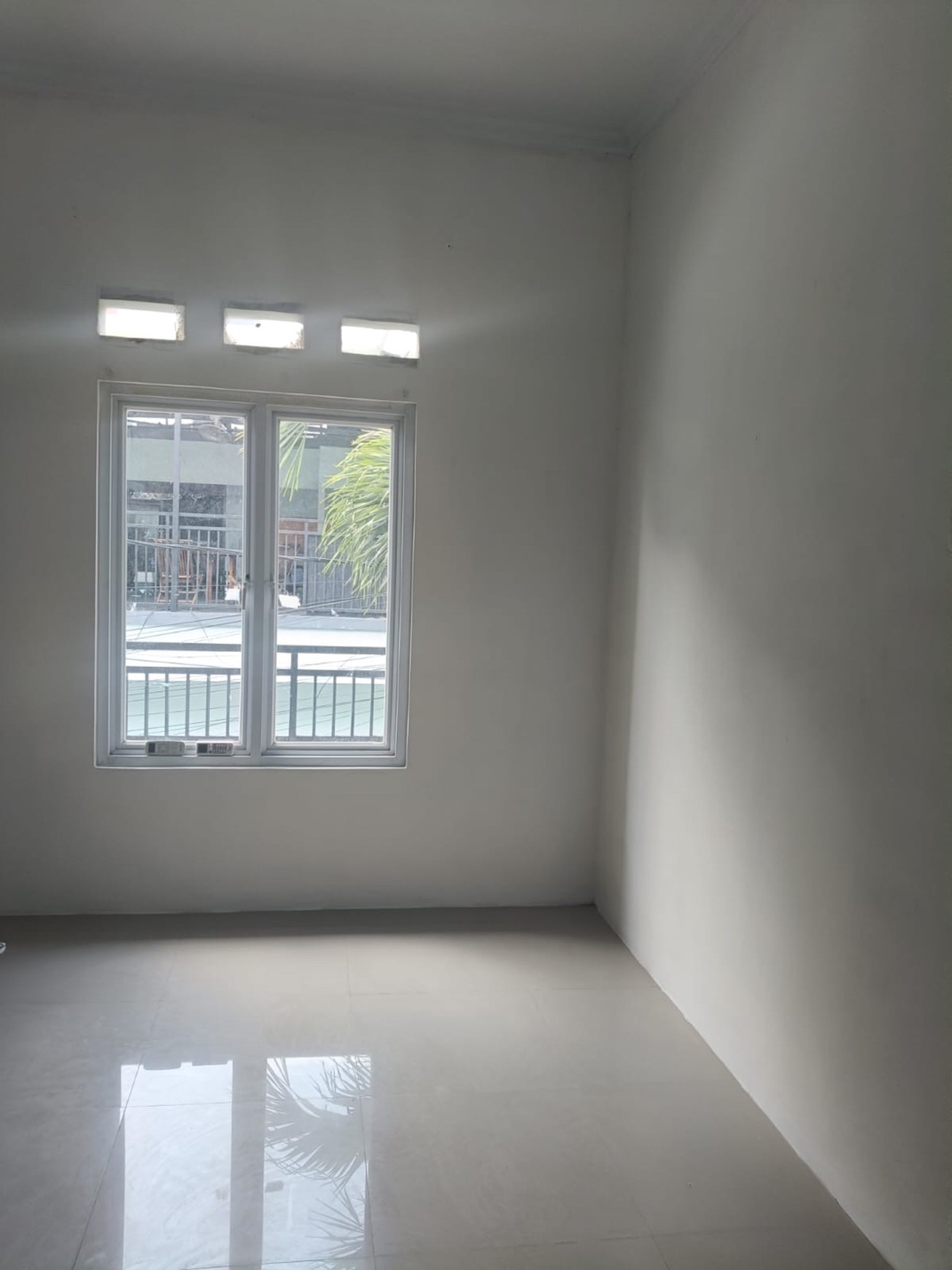 Rumah bagus siap huni.