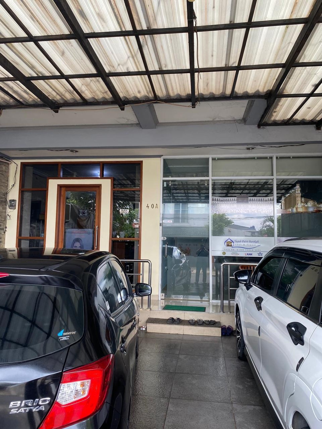 For Sale Rumah Siap Huni di Kebon Jeruk Jakarta Barat