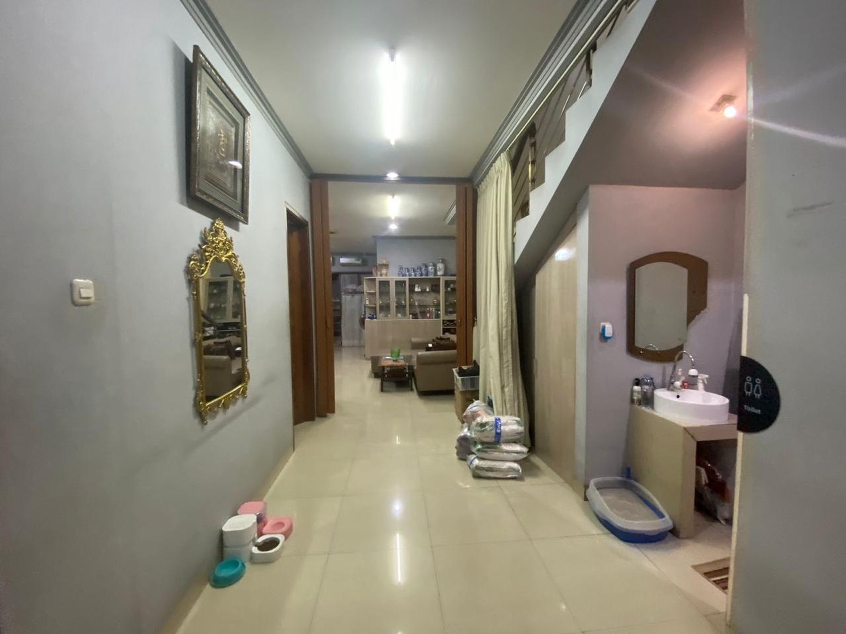 For Sale Rumah Siap Huni di Kebon Jeruk Jakarta Barat