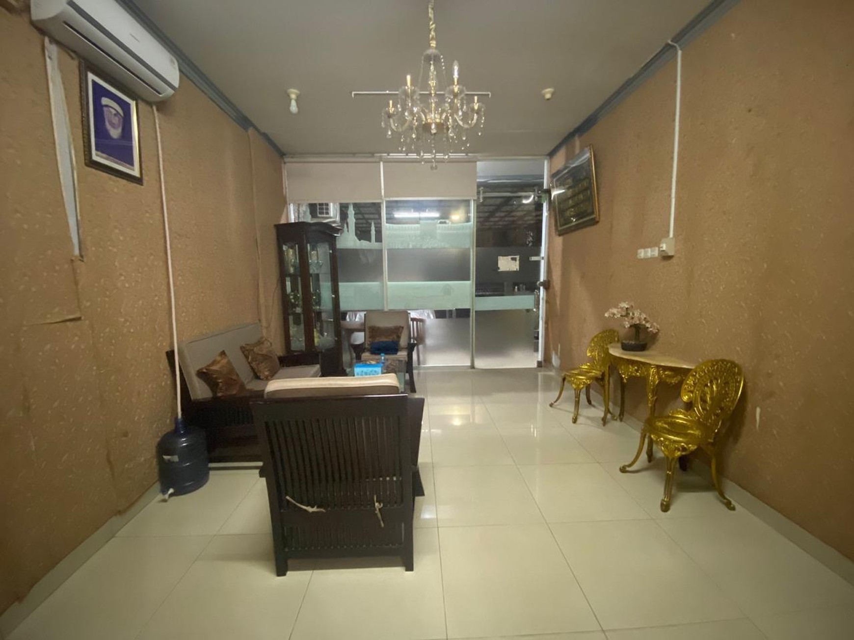 For Sale Rumah Siap Huni di Kebon Jeruk Jakarta Barat