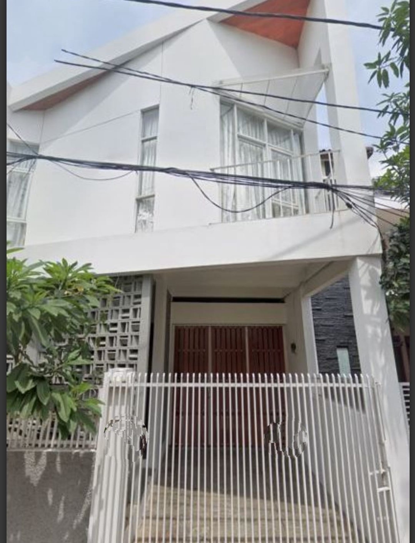 For Sale Rumah Minimalis di Cempaka Putih Timur