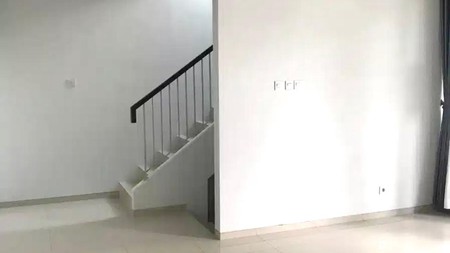 Rumah di Bintaro Jaya 2 Lantai KT 3+1 KM 3+1 Surat SHM