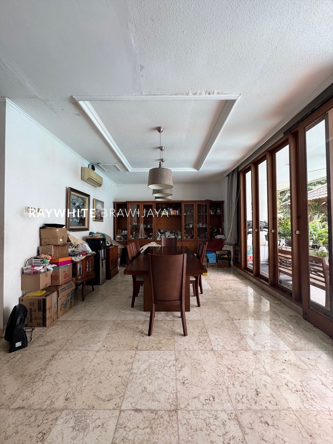 Rumah Siap Huni Lingkungan Tenang Area Kemang Timur