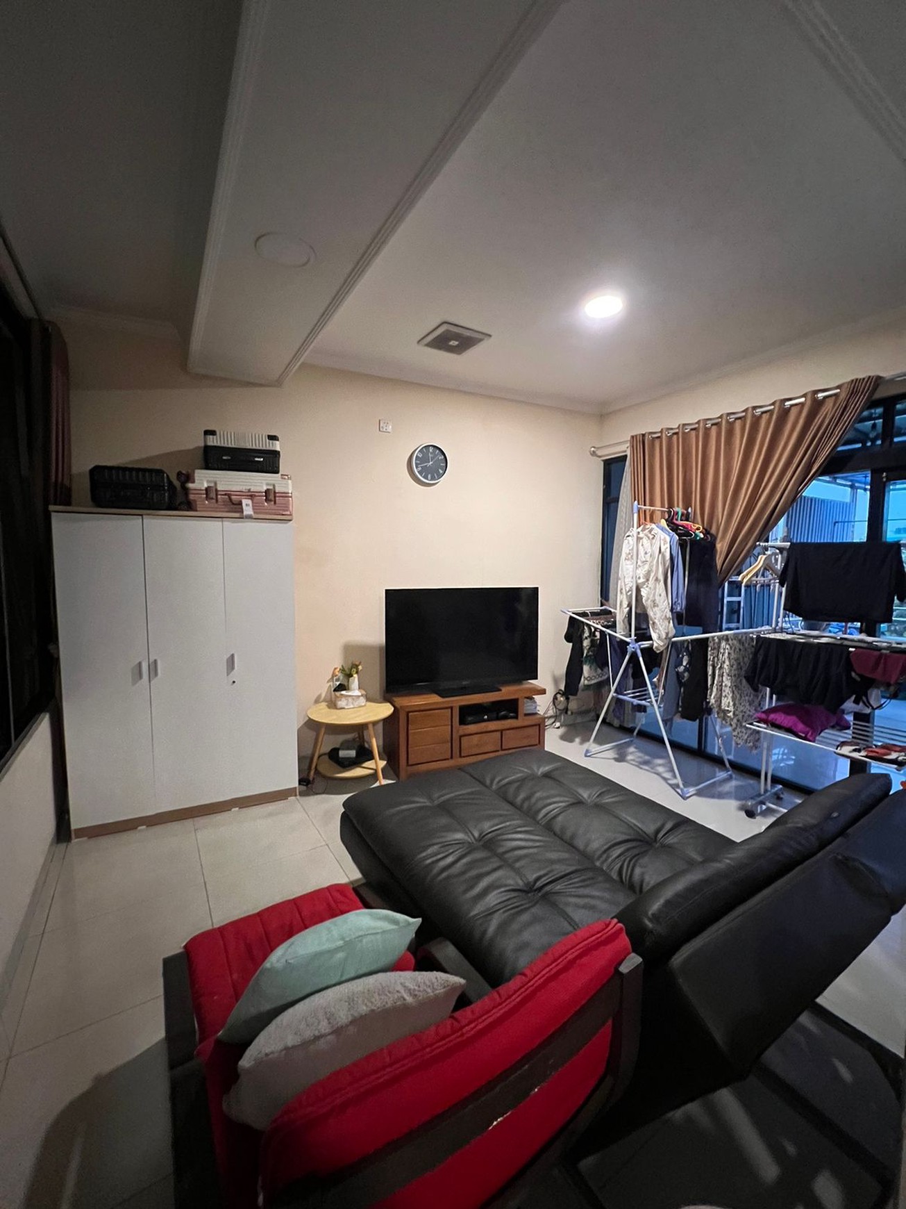 Dijual Ruko 3 Lantai di Joglo, Jakarta Barat - Siap Pakai untuk Kantor & Usaha
