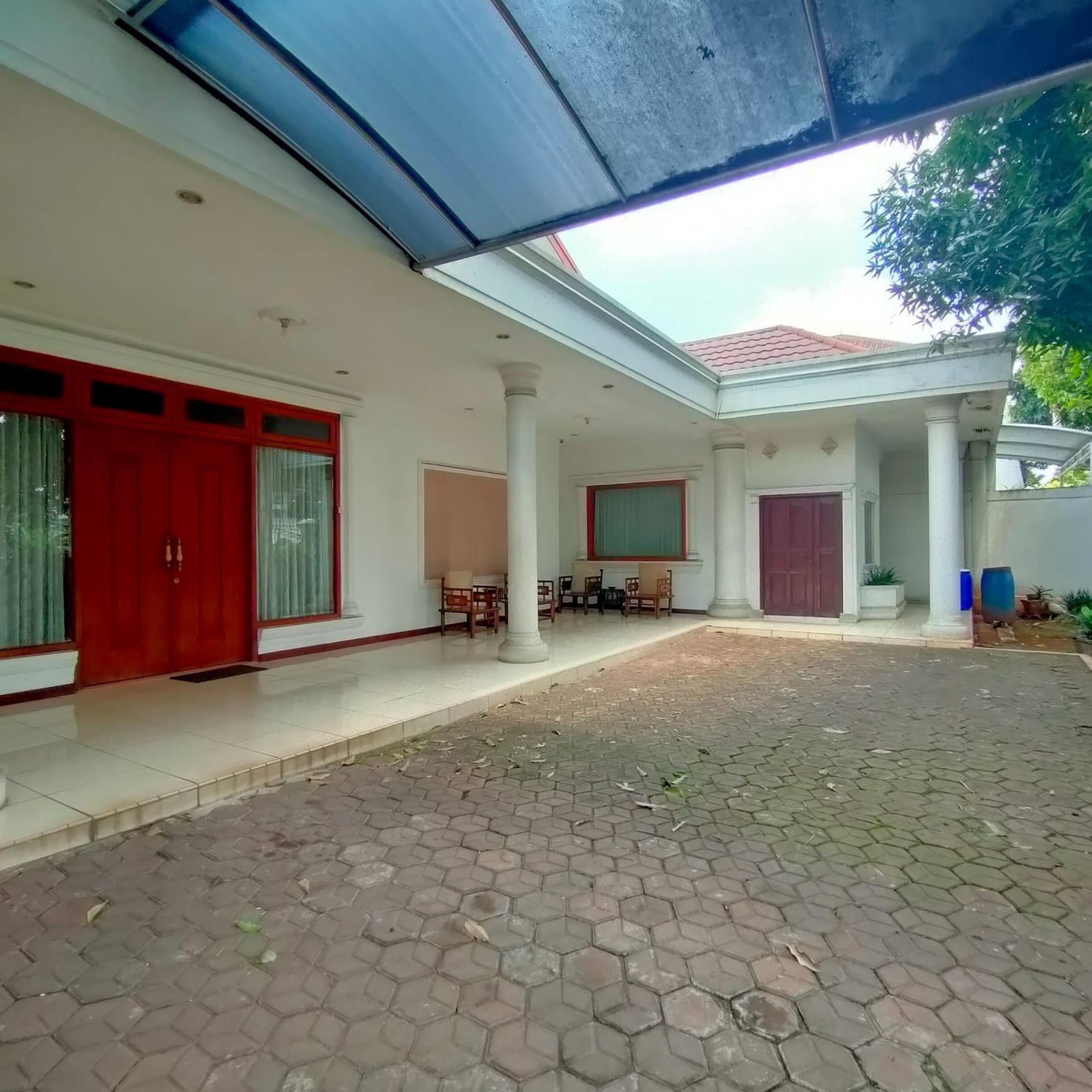 Di jual Rumah  Jl H Buang  Ulujami - Jaksel