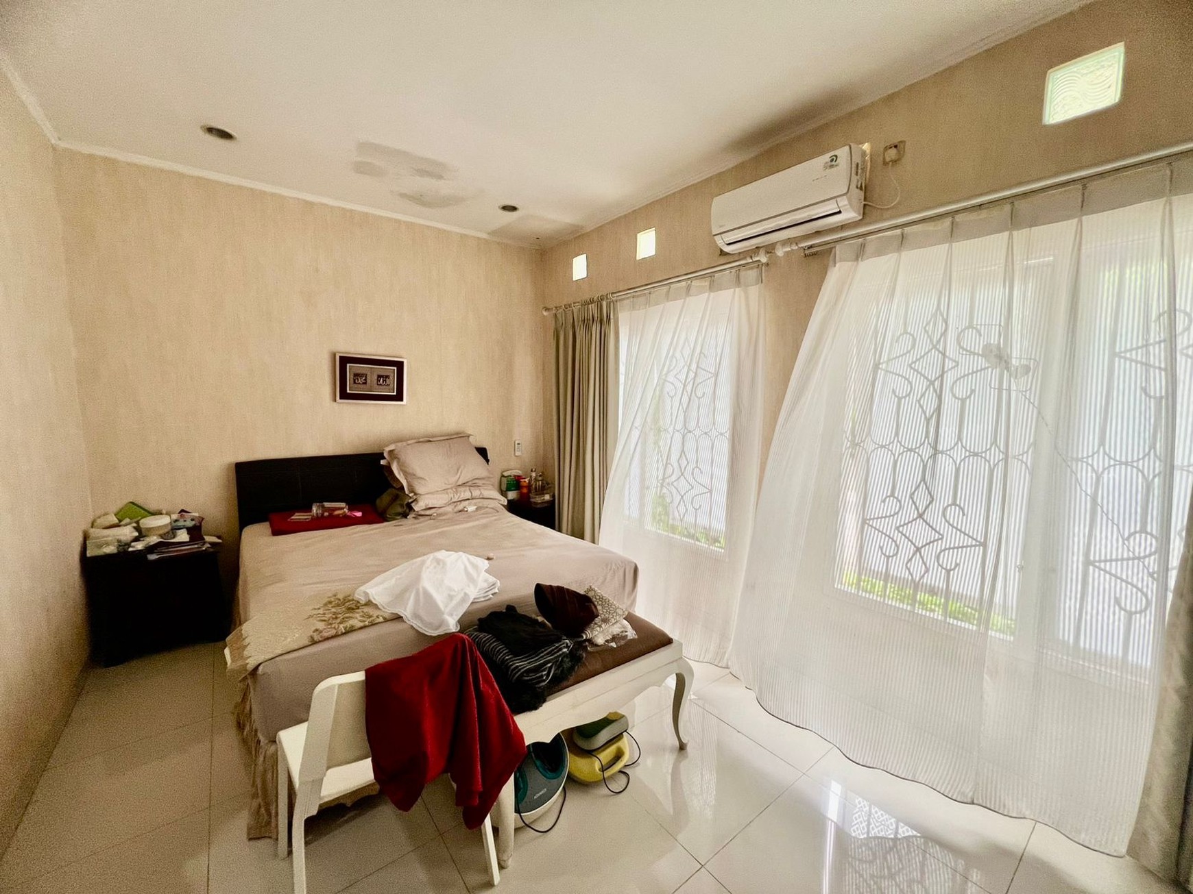Rumah Bagus Hoek di Puri Bintaro, Bintaro Jaya Sektor 9