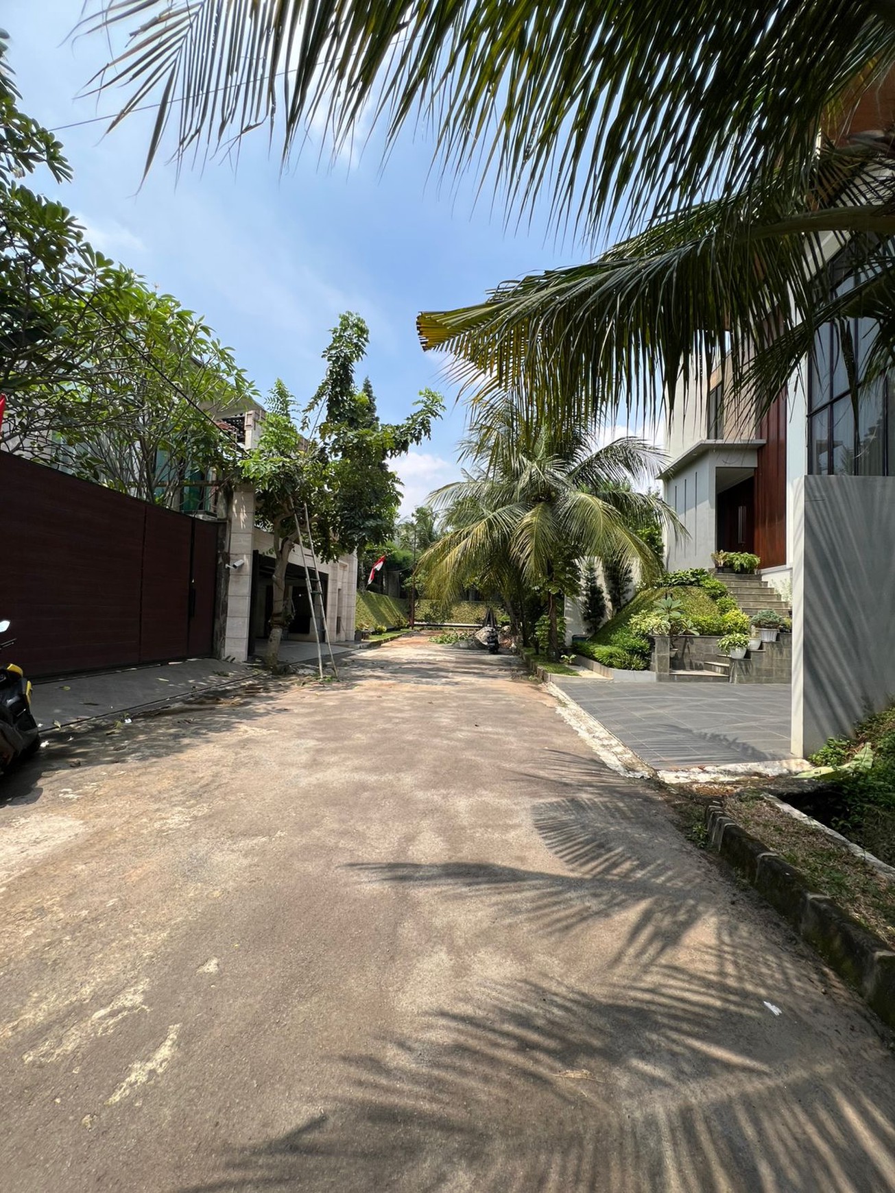 Kavling Siap Bangun Di River Park Bintaro Jaya Sektor 8