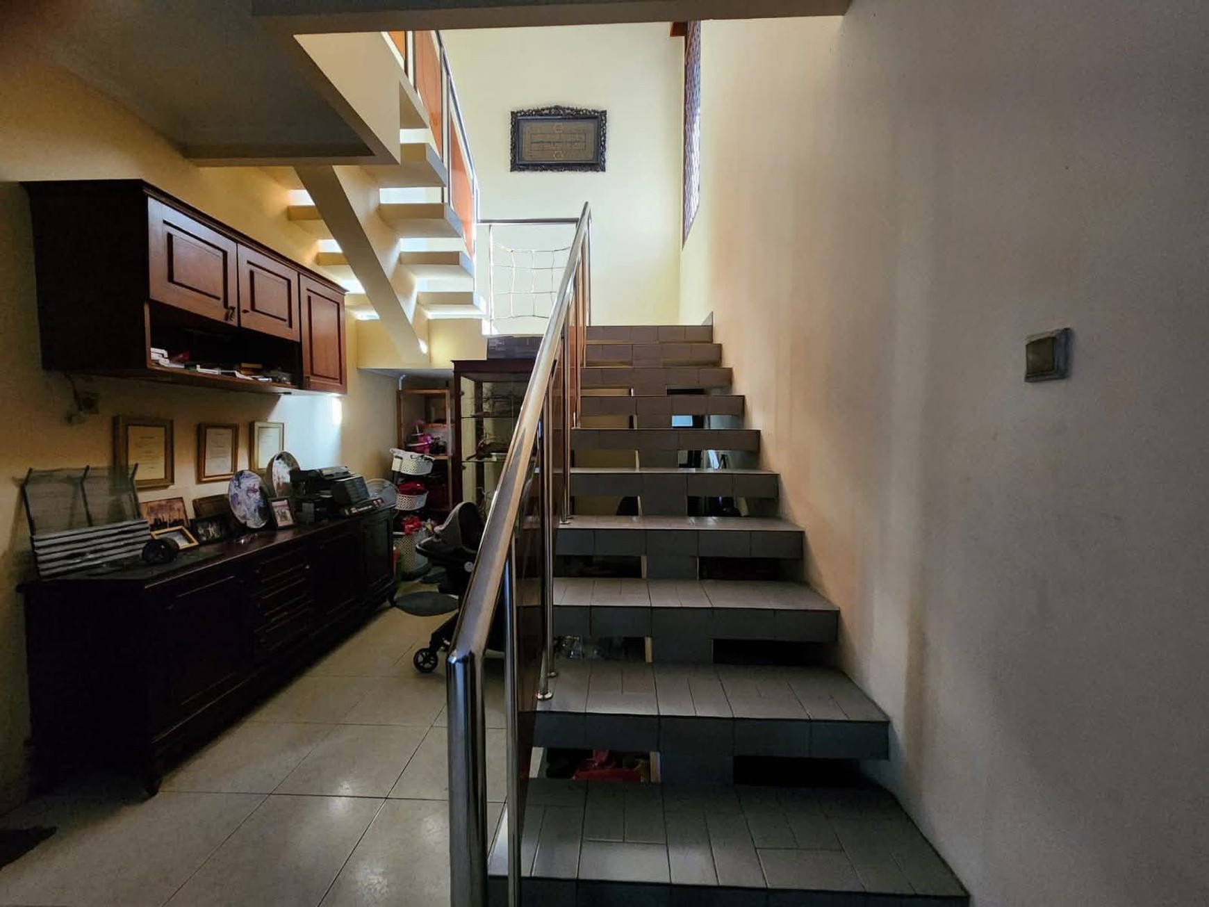 Rumah Bagus Di Jl Kav DKI Kembangan Jakarta Barat