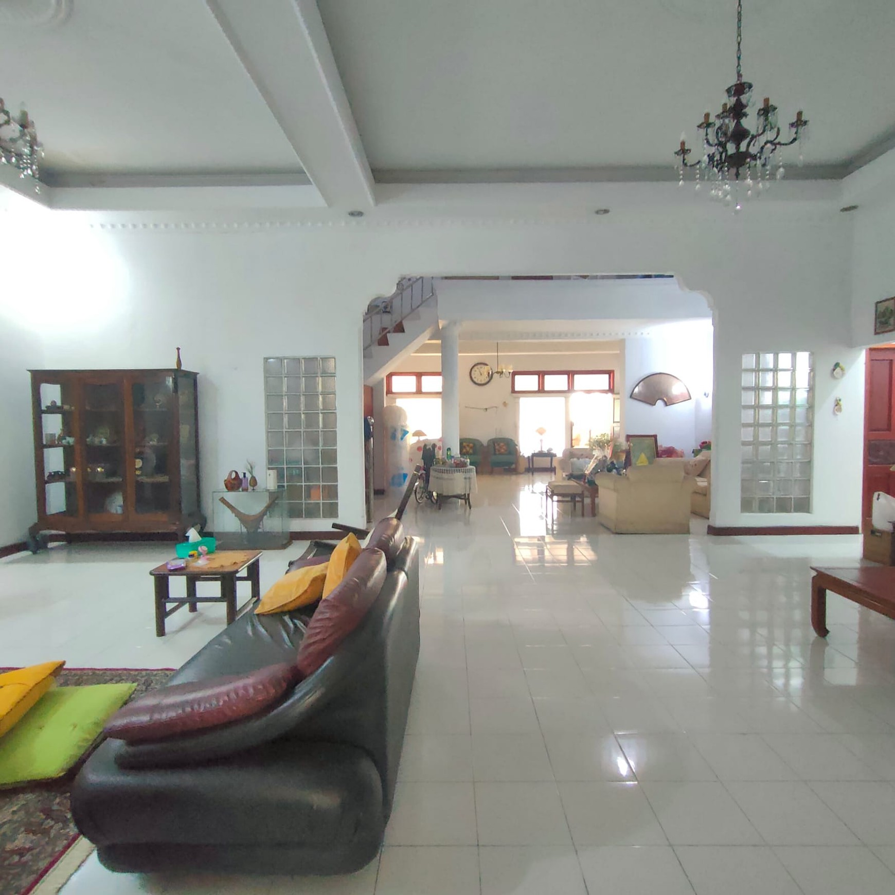 Di jual Rumah  Jl H Buang  Ulujami Pesanggrahan - Jaksel