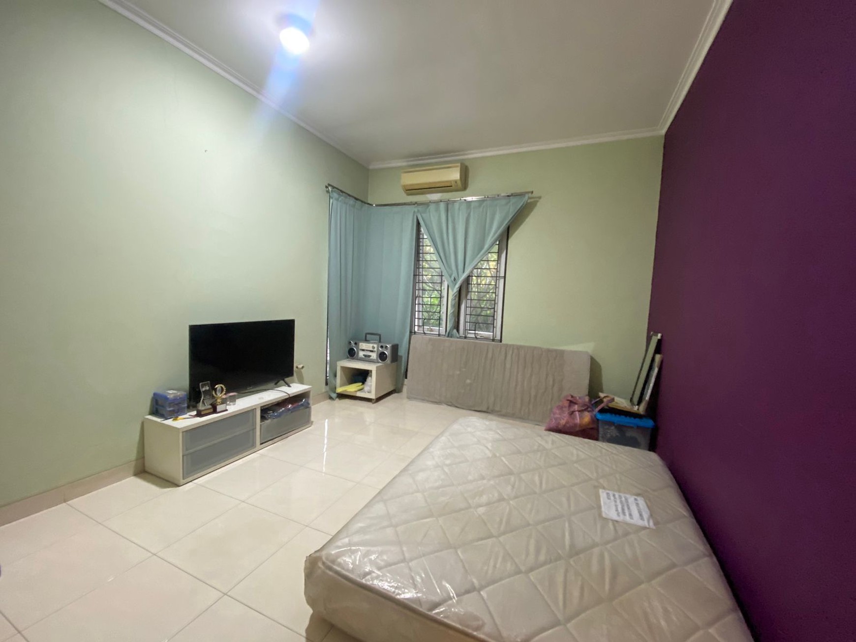 RUMAH MEWAH 2 LANTAI DI CLUSTER TERDEPAN KOTA WISATA CIBUBUR