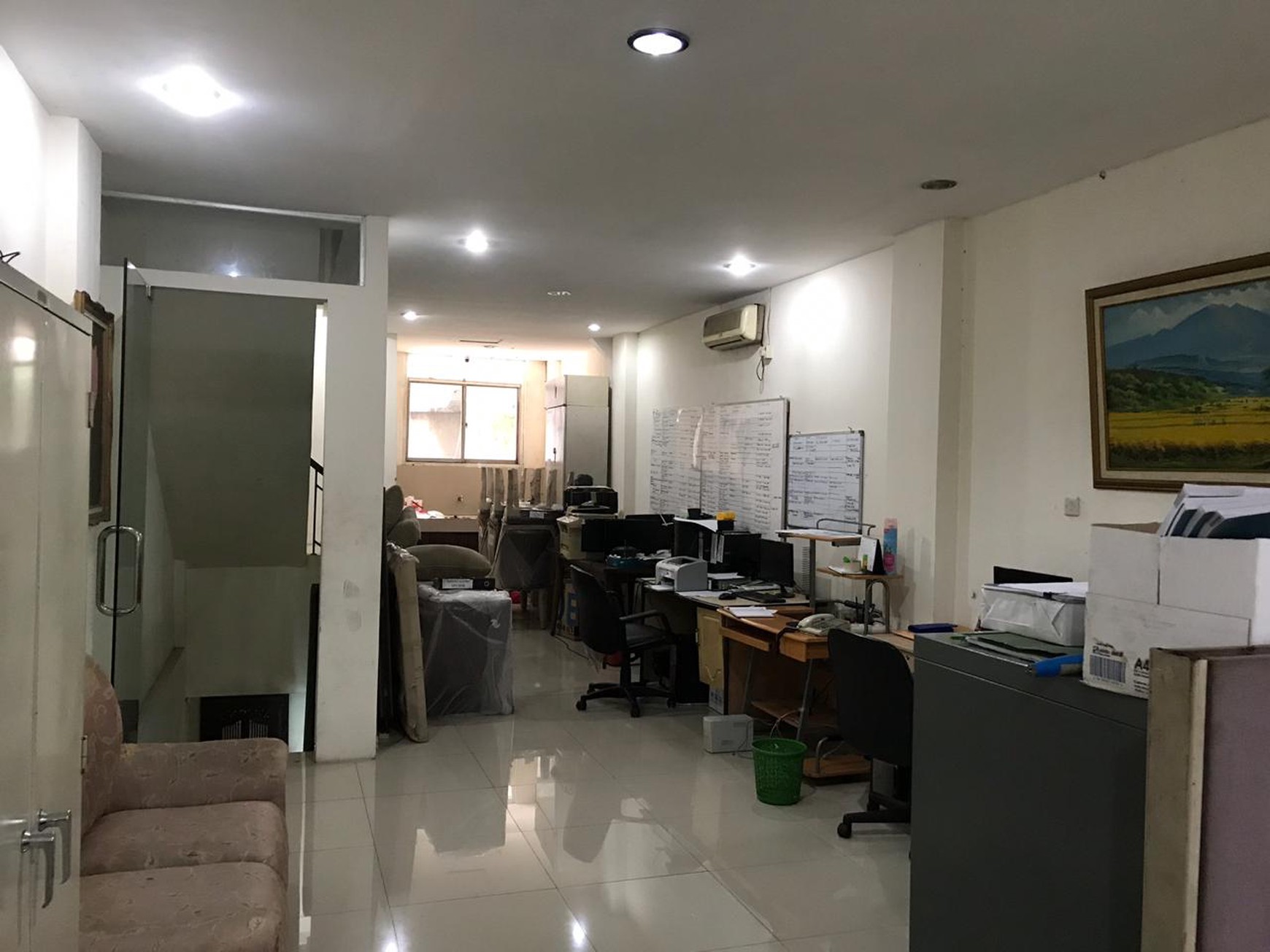 Ruko Komersial 3,5 Lantai siap pakai cideng jakarta pusat 