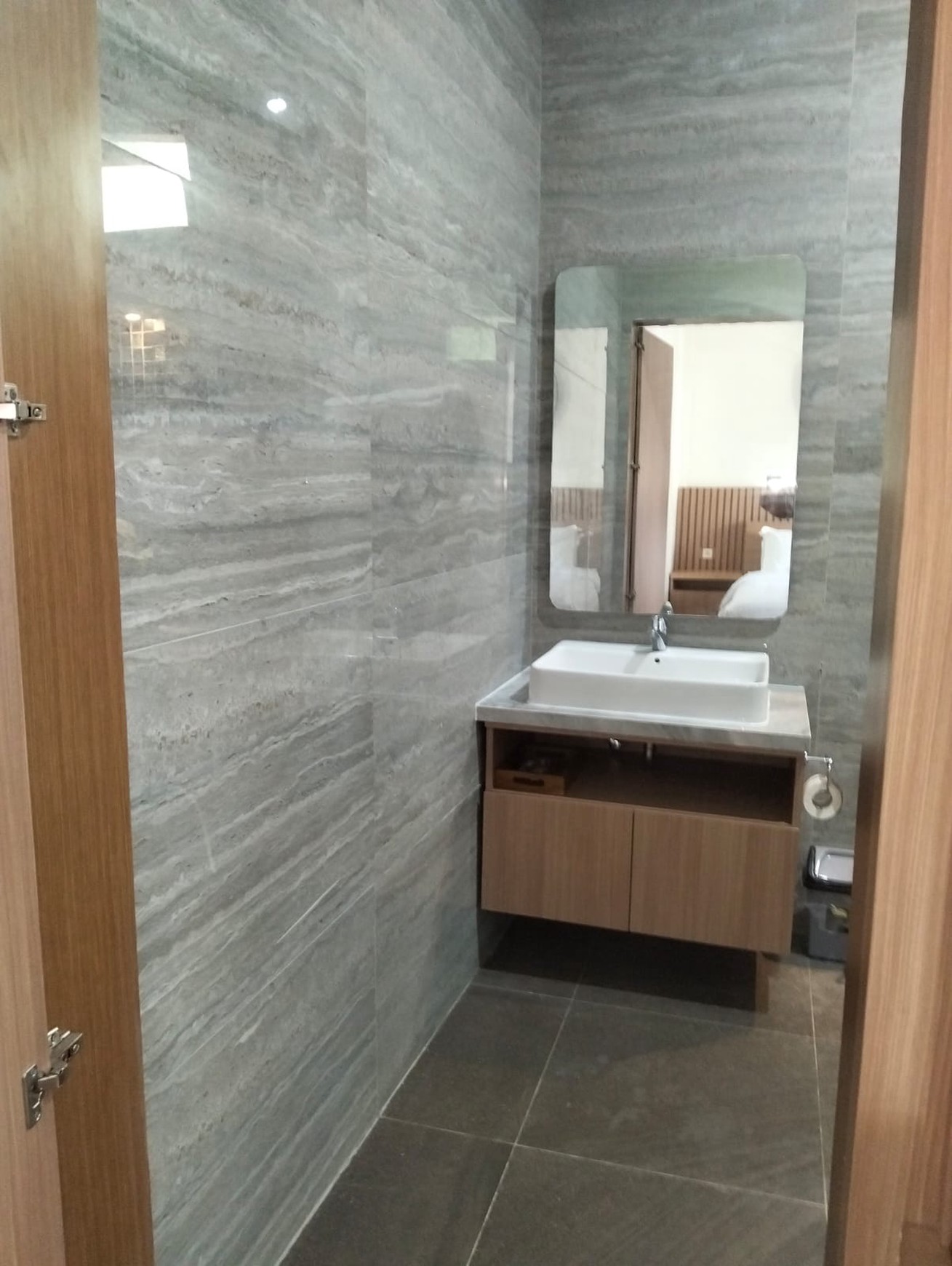 Miliki Investasi Villa Furnish Lokasi Strategis Lokasi Dekat Jalan Wates Km 9, Gamping