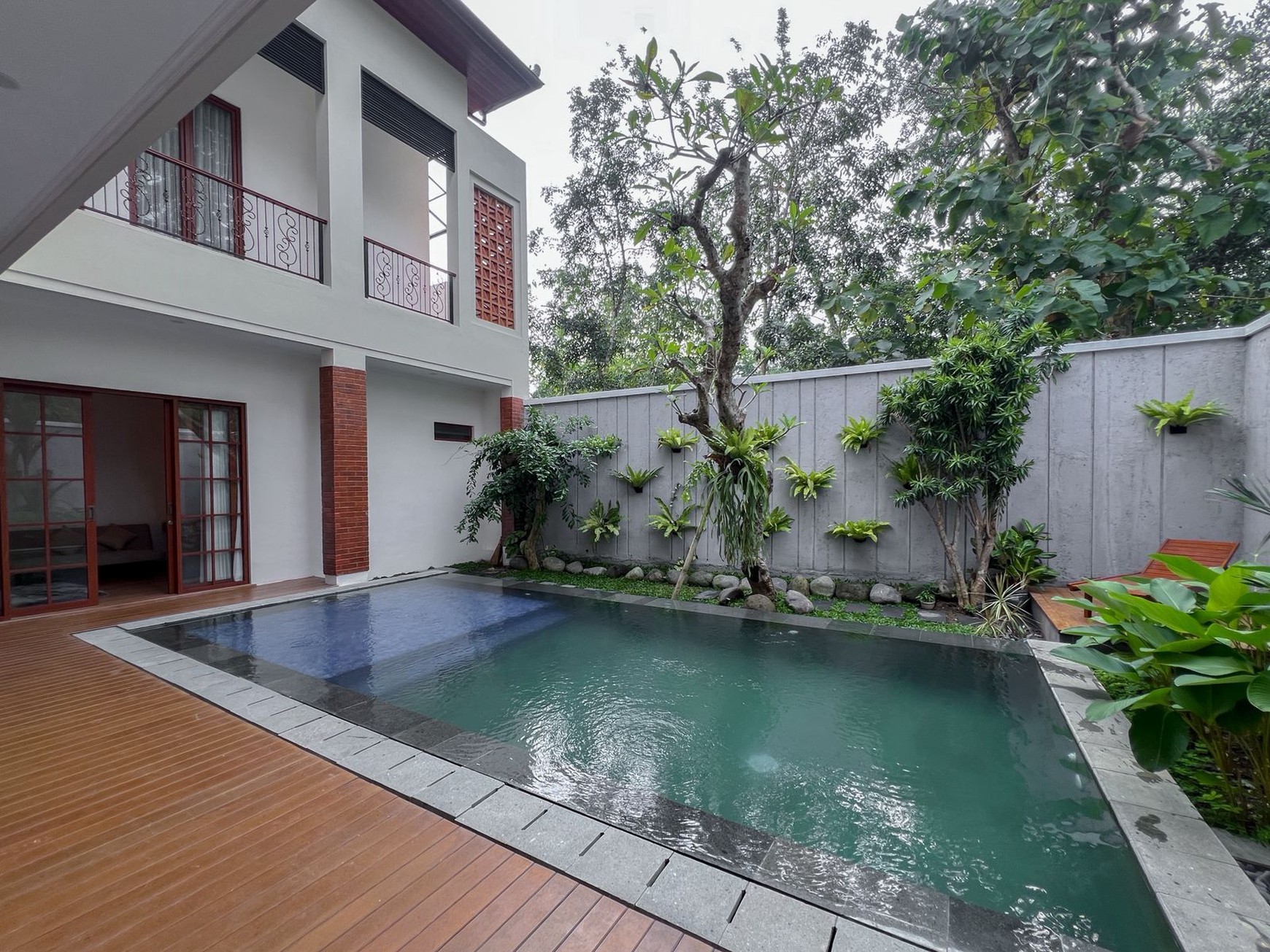 Miliki Investasi Villa Furnish Lokasi Strategis Lokasi Dekat Jalan Wates Km 9, Gamping
