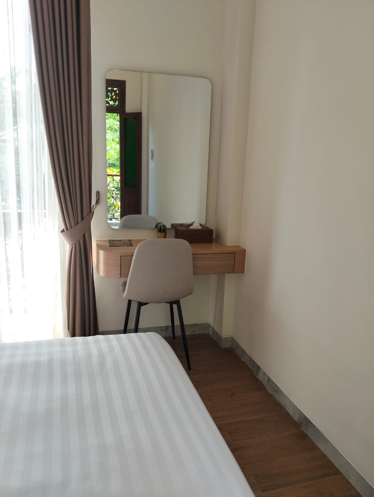 Miliki Investasi Villa Furnish Lokasi Strategis Lokasi Dekat Jalan Wates Km 9, Gamping