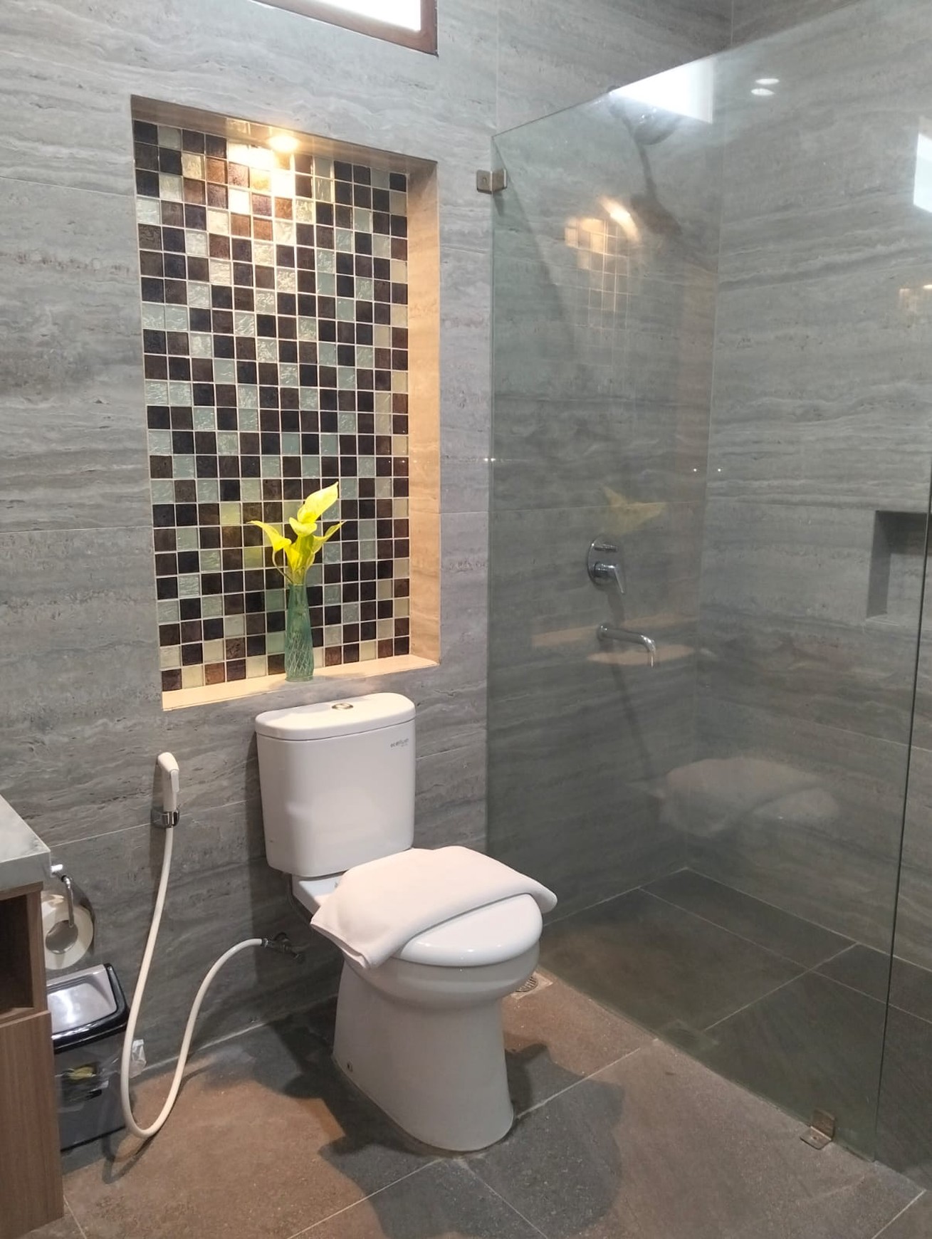 Miliki Investasi Villa Furnish Lokasi Strategis Lokasi Dekat Jalan Wates Km 9, Gamping