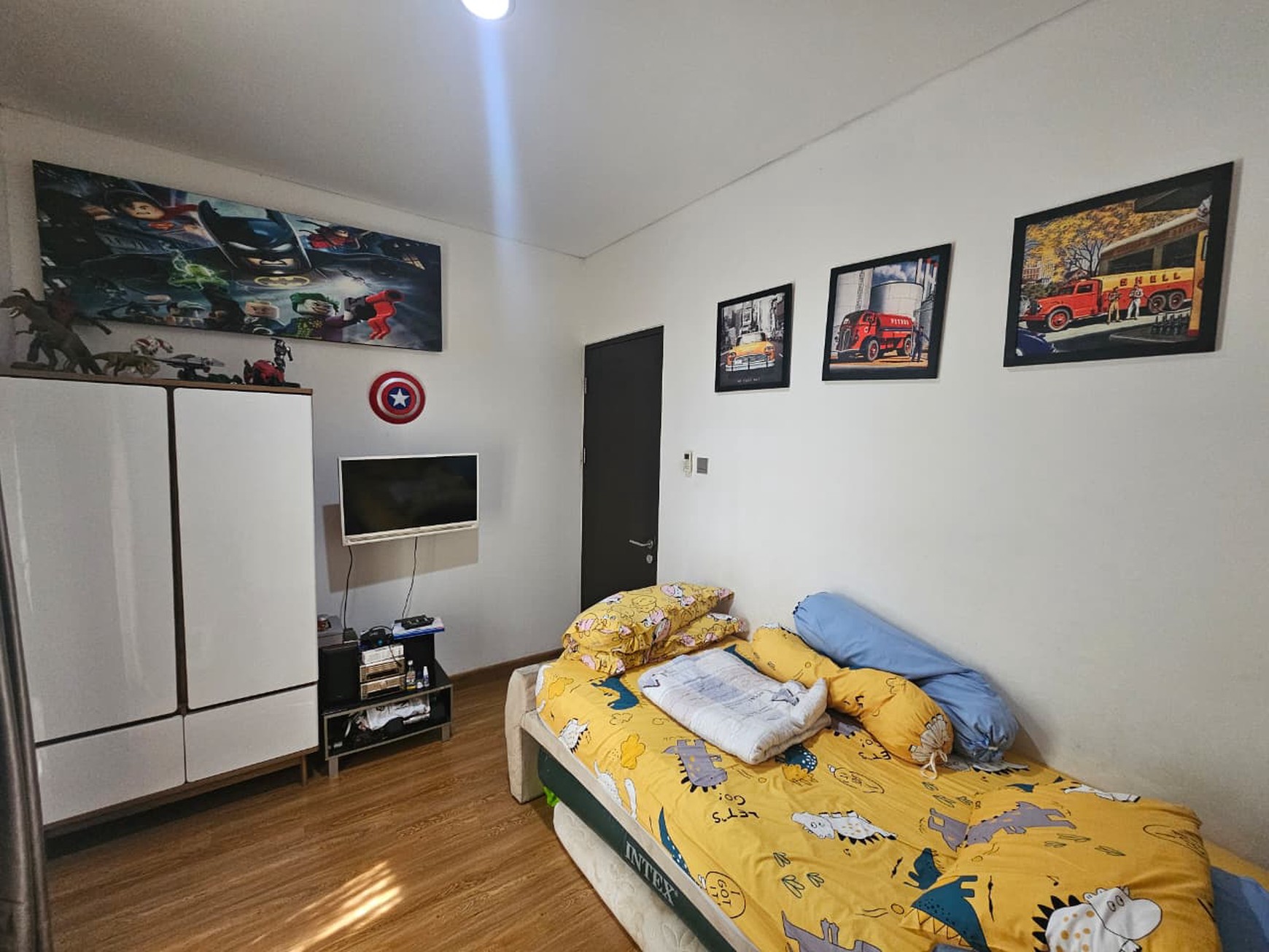 Rumah Modern 2 Lantai di The Wiladatika Residence Jakarta Timur