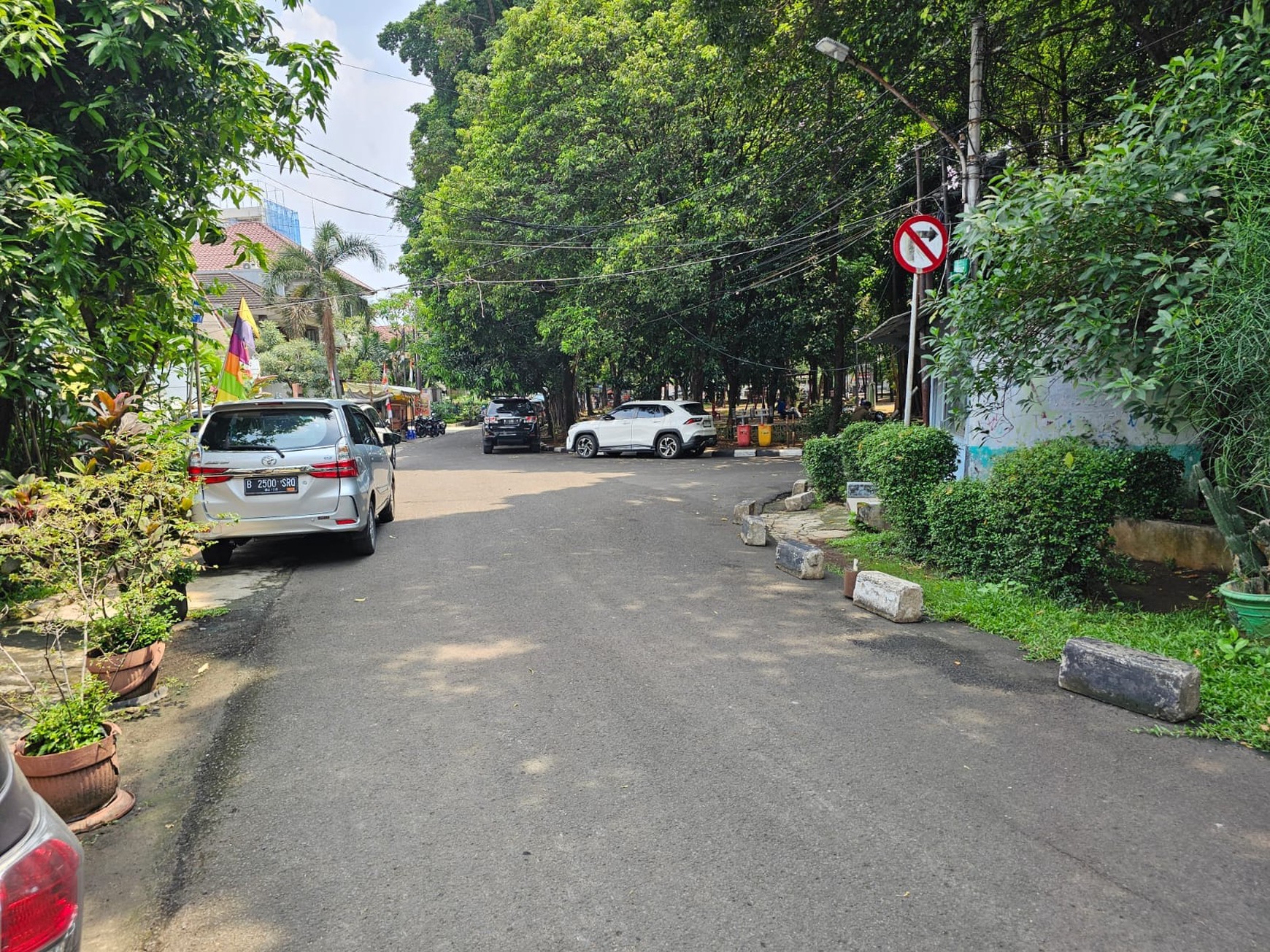 Rumah Lingkungan Nyaman di Gandaria Tengah - Kebayoran Baru, Jakarta Selatan