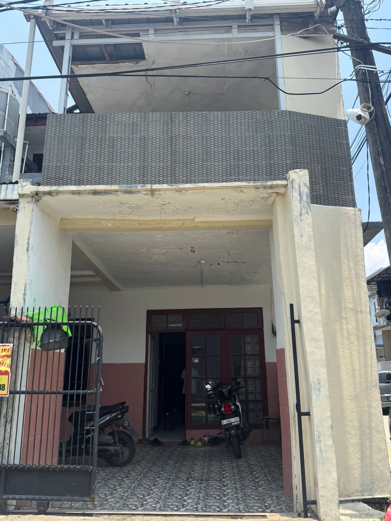 Rumah Hitung Tanah Area Cipete