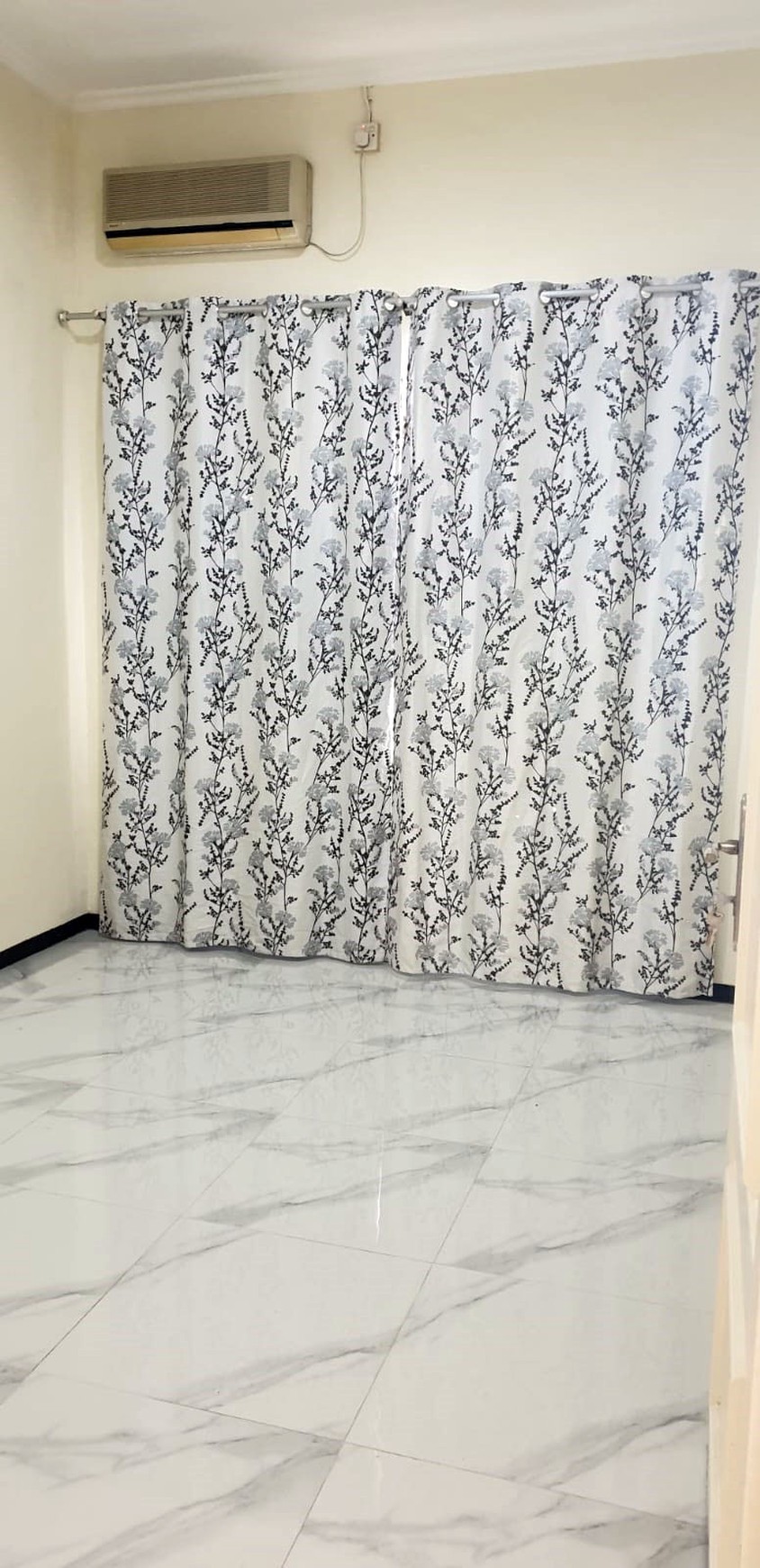 Rumah di Nirwana Eksekutif Surabaya Timur, Furnished, Siap Huni - NH -