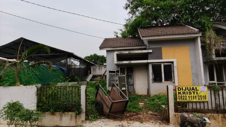 Rumah Butuh Renovasi Posisi Hoek di Harvest City Cileungsi
