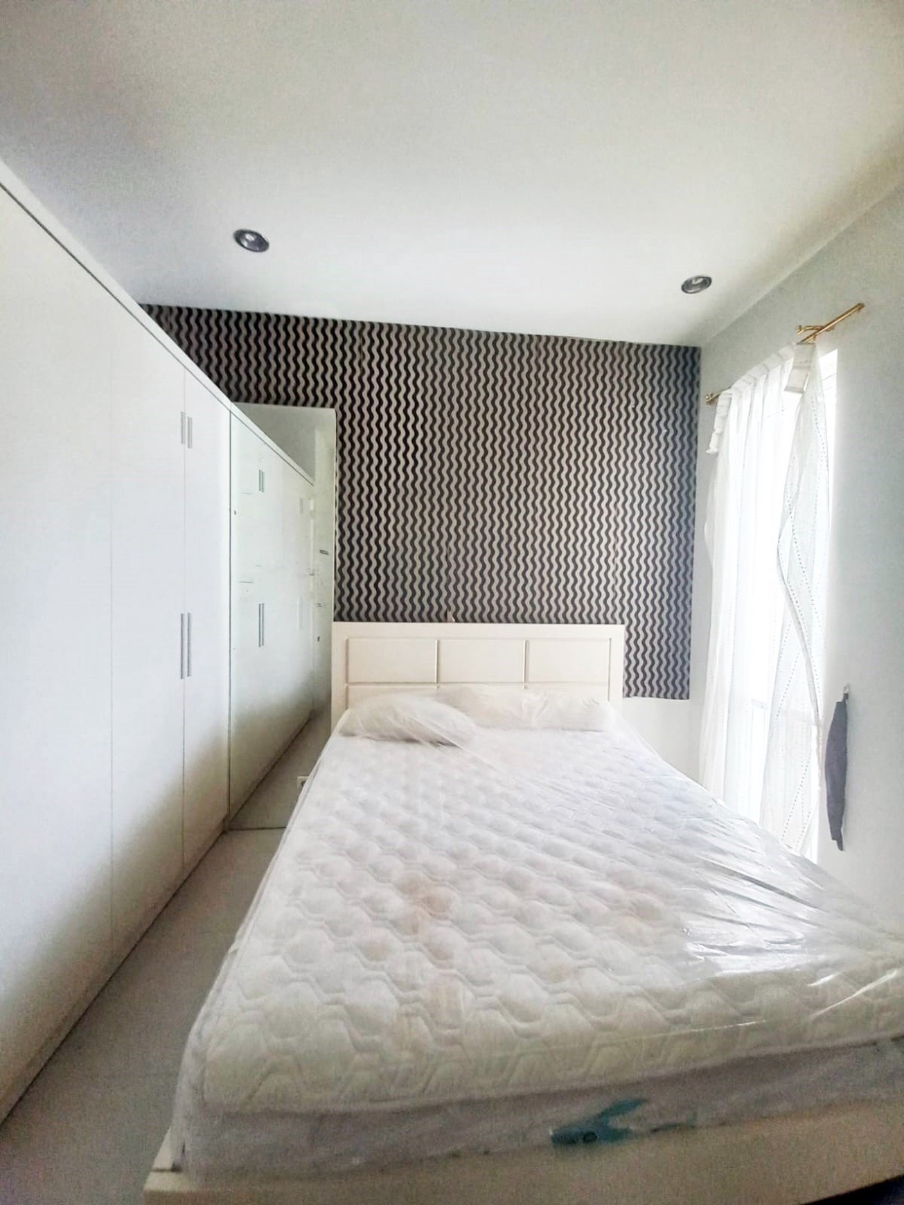 Rumah di Citraland Diamond Hill Surabaya Barat, Minimalis, 2 Lantai, Lingkungan Elit, Siap Huni