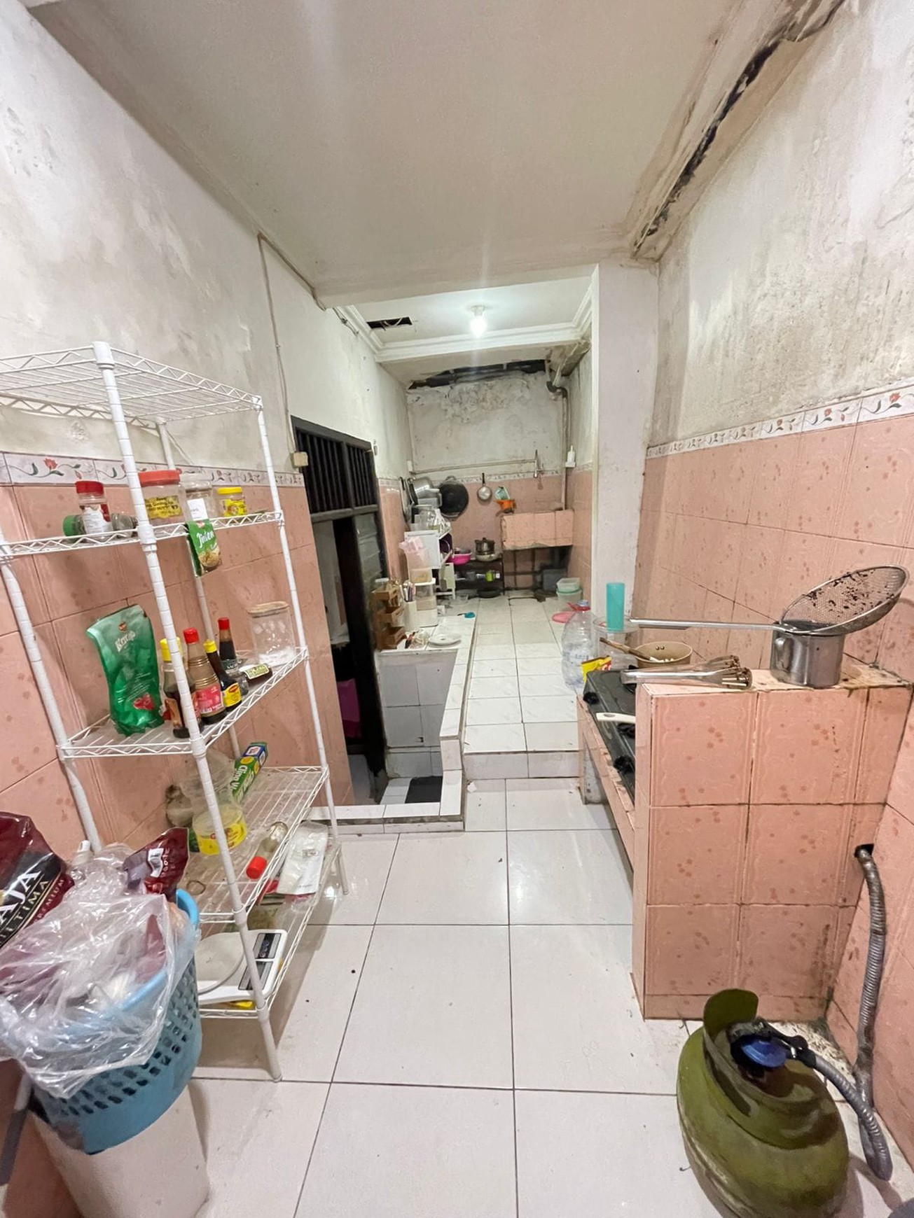 Dijual Rumah di Jalan Madrasah, Bambu Apus - Cipayung, Jakarta Timur