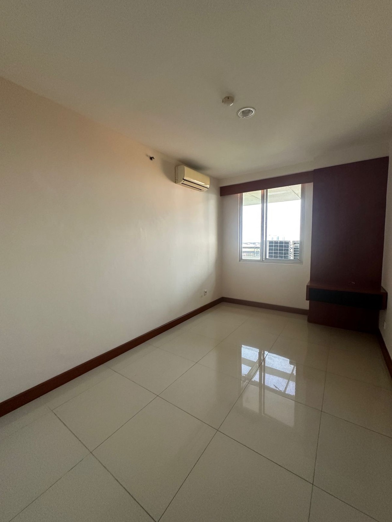 Dijual Apartemen The Park Residence Kelapa Gading - Jakarta Utara